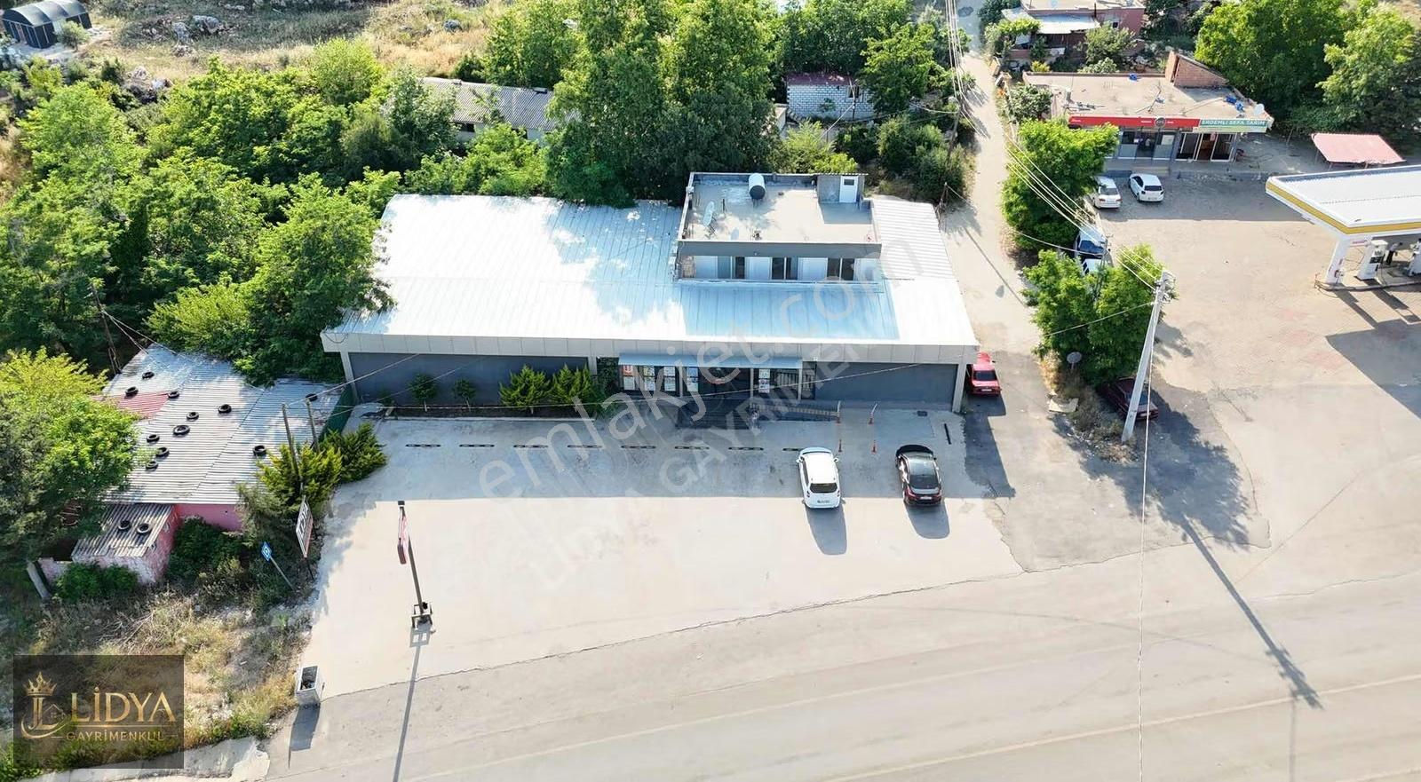 Aslanlı 1.053 M2 Arsa+kurumsal Kiracılı İşyeri+3+1 Satılık Daire - Görsel 4