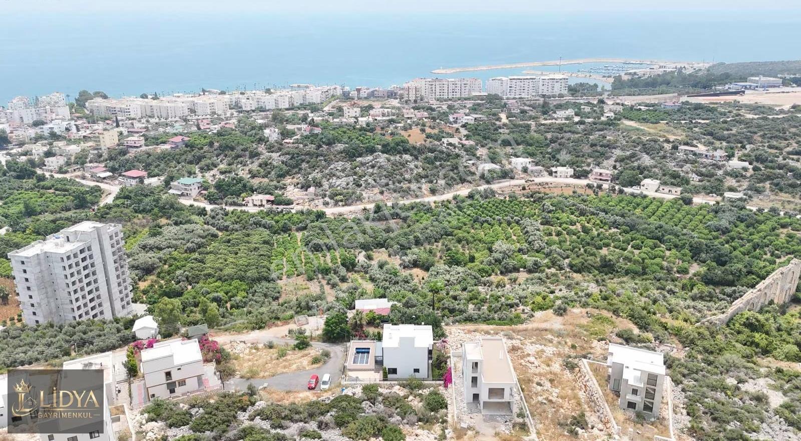 Eşsiz Deniz Manzaralı Tırtarda 4+1 Özel Havuzlu Dubleks Villa