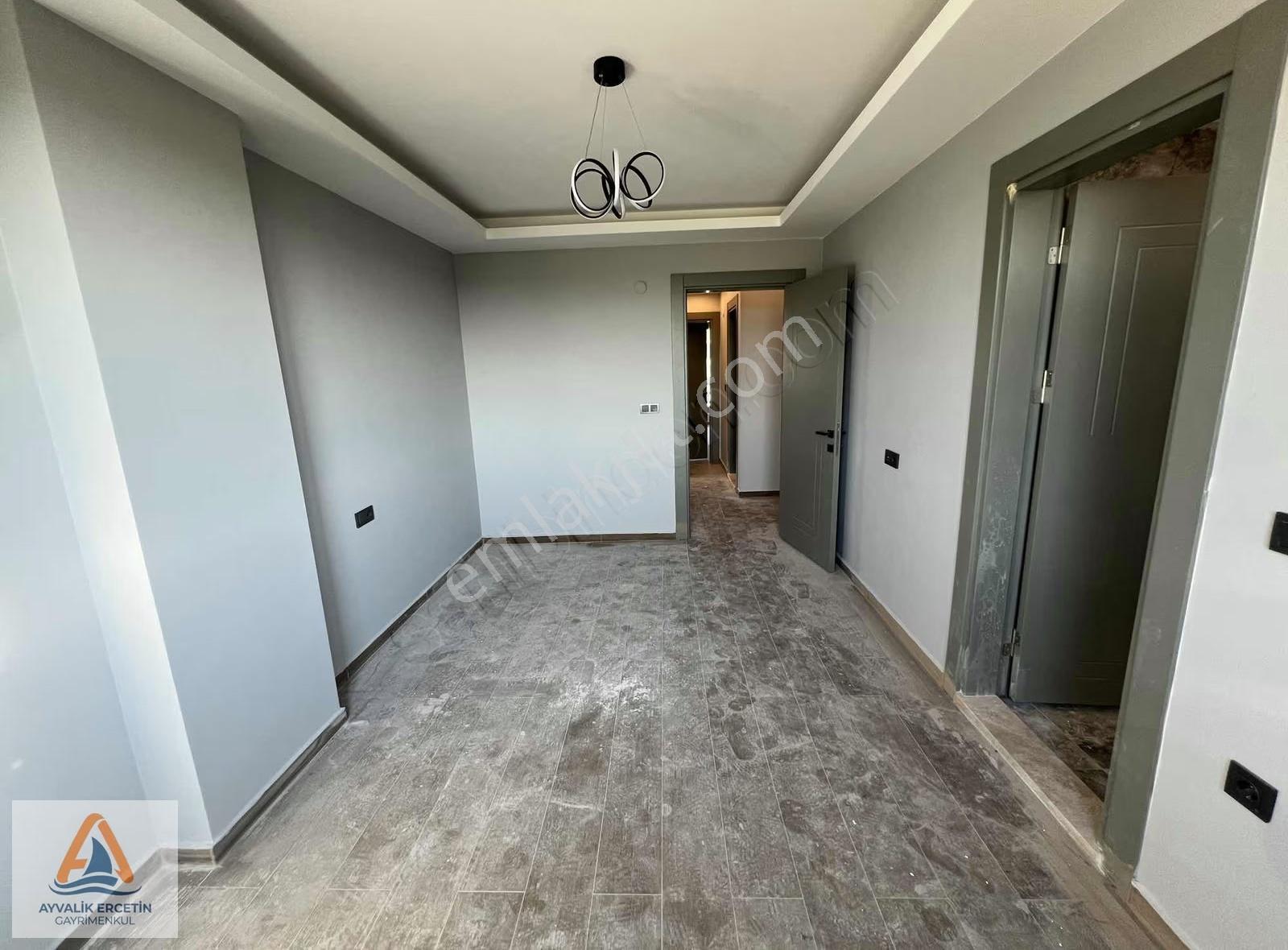 Ayvalık Altınova Denize 1.5 Km Premium 2+1 Daireler - Görsel 24