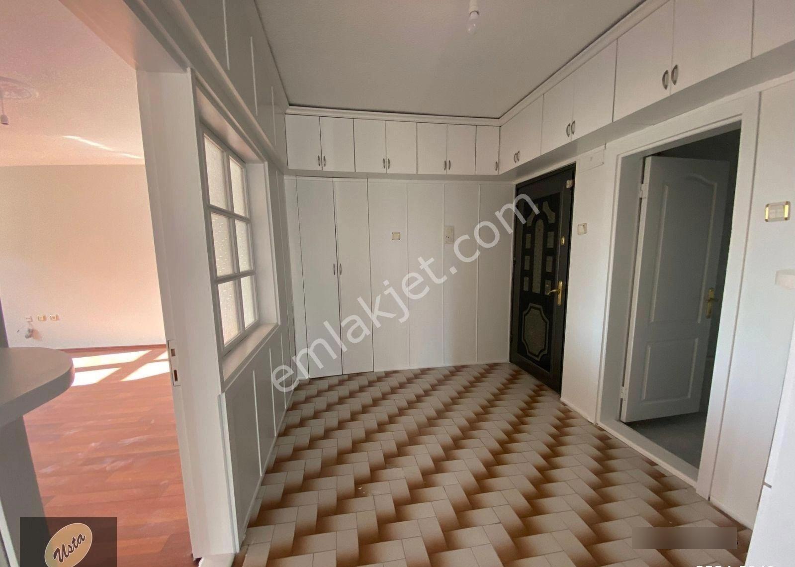 100.yıl'ın En Merkezi Yerinde Site İçerisinde Güney-batı Cephe 3.kat... - Görsel 12