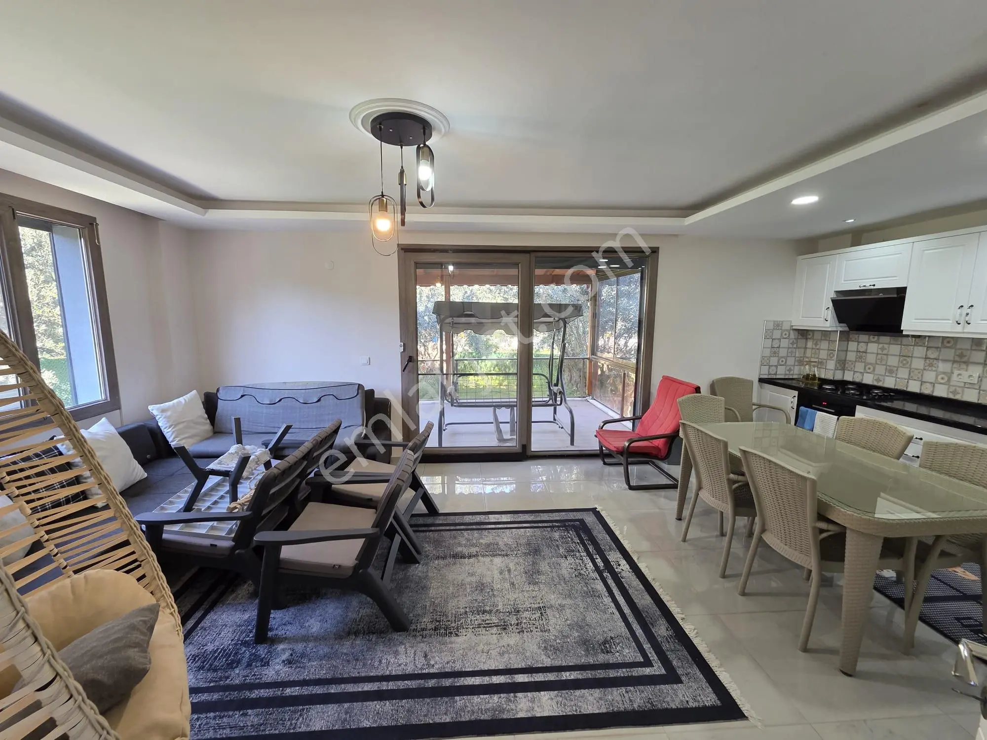 Altınoluk'ta Geniş Bahçeli, Müstakil Yaşam Sunan İkiz Villa! - Görsel 35