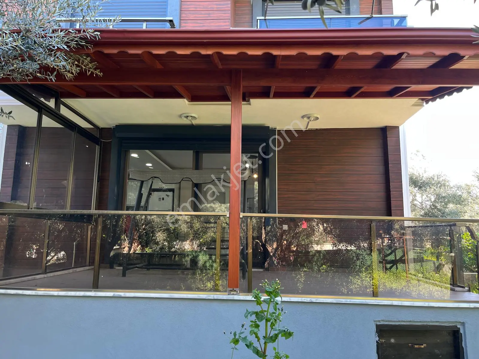 Altınoluk'ta Geniş Bahçeli, Müstakil Yaşam Sunan İkiz Villa! - Görsel 38