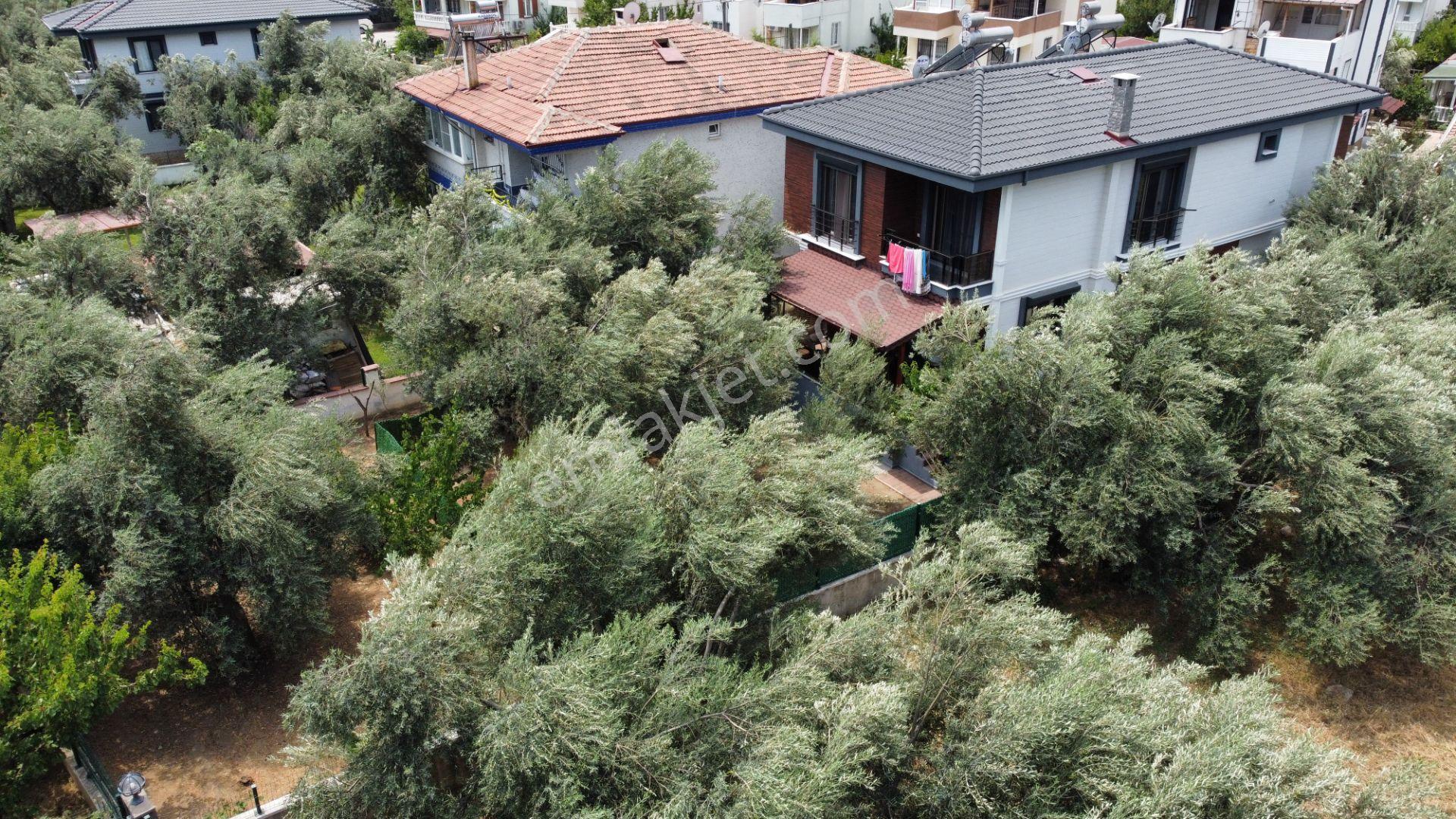 Altınoluk'ta Geniş Bahçeli, Müstakil Yaşam Sunan İkiz Villa! - Görsel 44