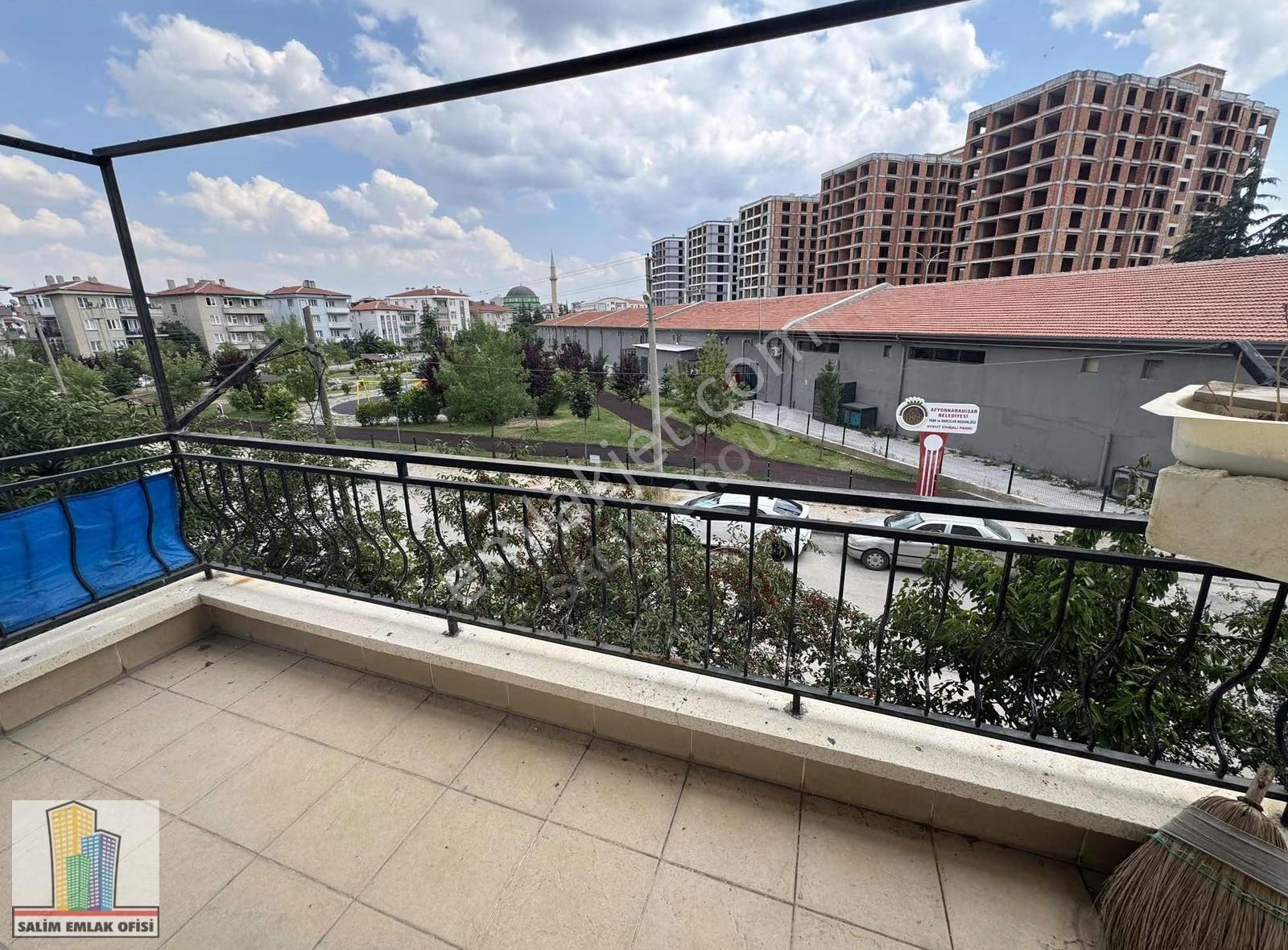 Eşrefpaşa'da Kiralık3+1 Temiz Daire - Görsel 27