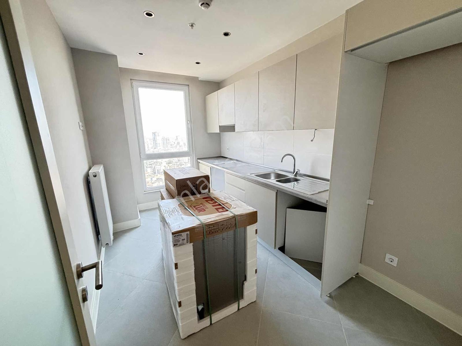 F-l Emlaktan Deluxıa Park Residence Adalar Manzaralı 3+1 23.kat - Görsel 15