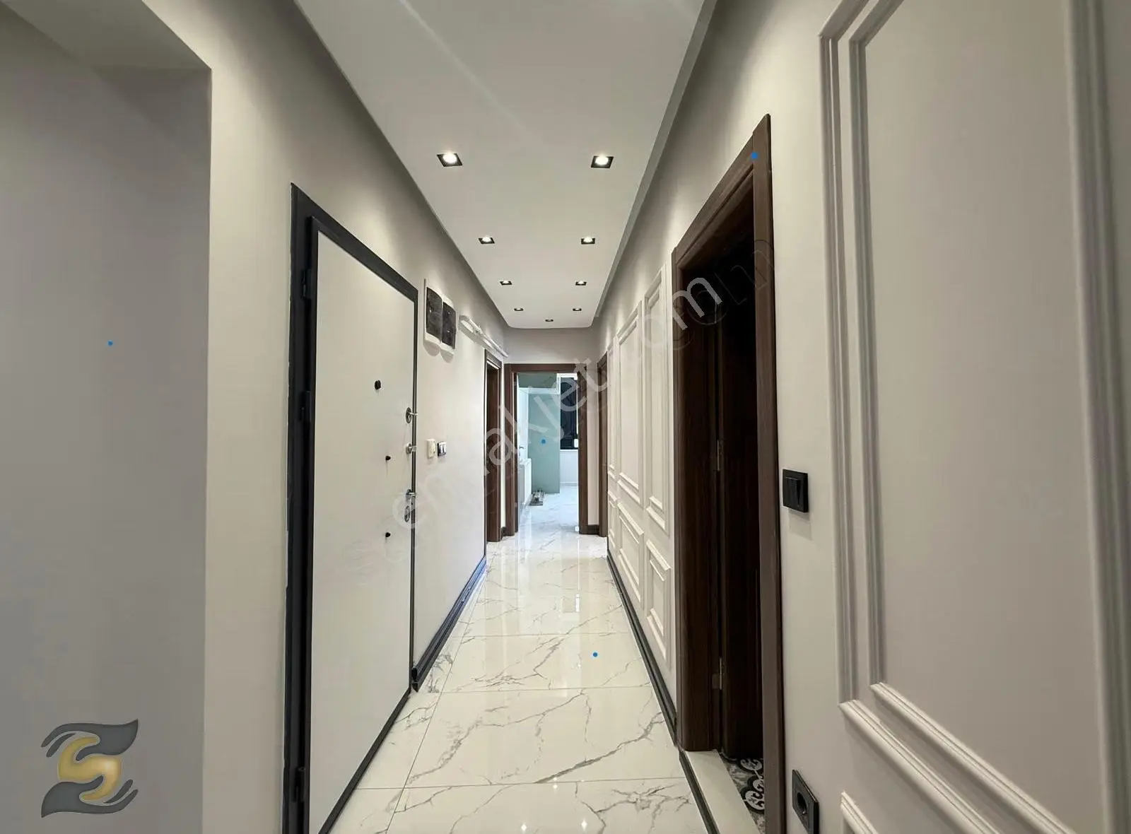 Bayrampaşa'da Lüks 3+1 Ebeveyn Banyolu Kiralık Ara Kat Daire - Görsel 2