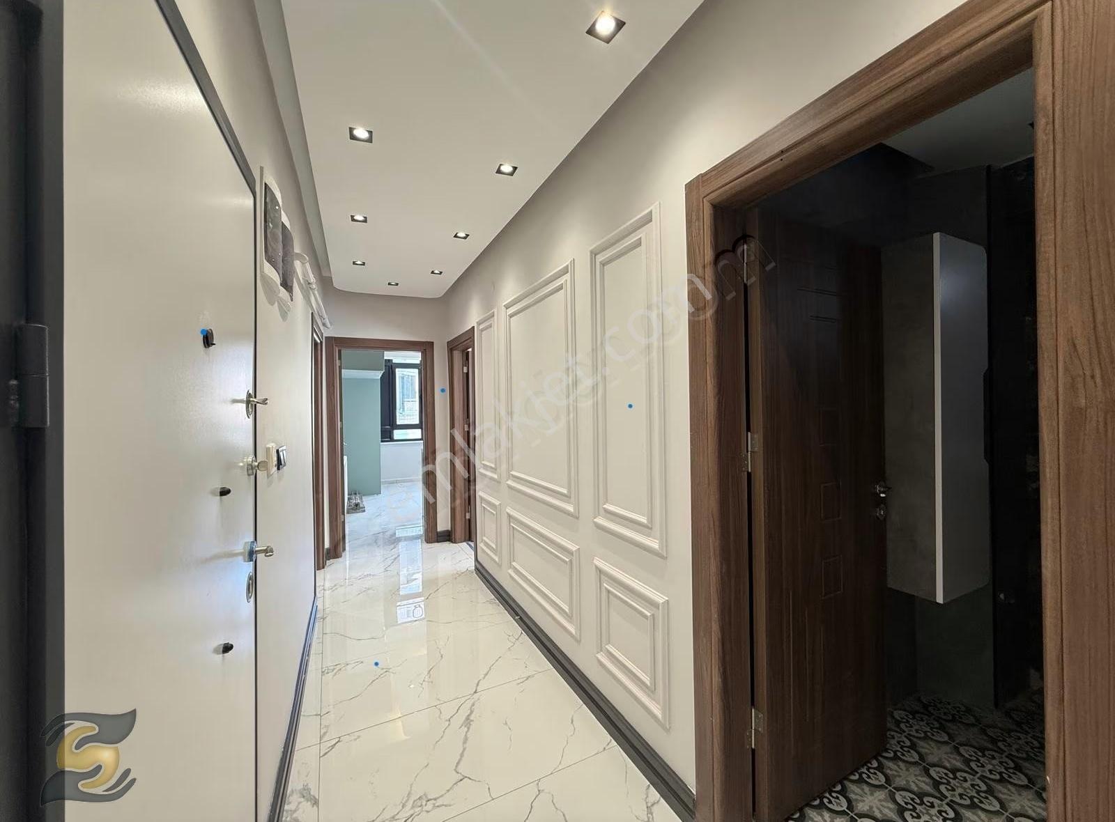 Bayrampaşa'da Lüks 3+1 Ebeveyn Banyolu Kiralık Ara Kat Daire - Görsel 16