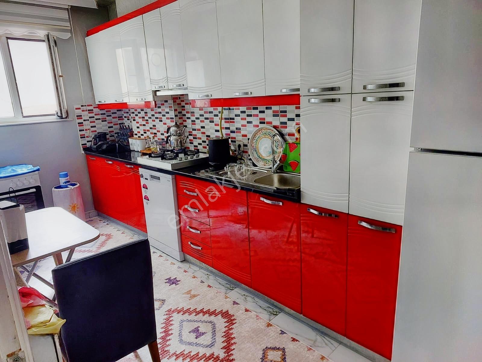 Maltepe Zümrütevler Mah Deniz Manzaralı Full Tadilatlı 2+1 Daire - Görsel 15