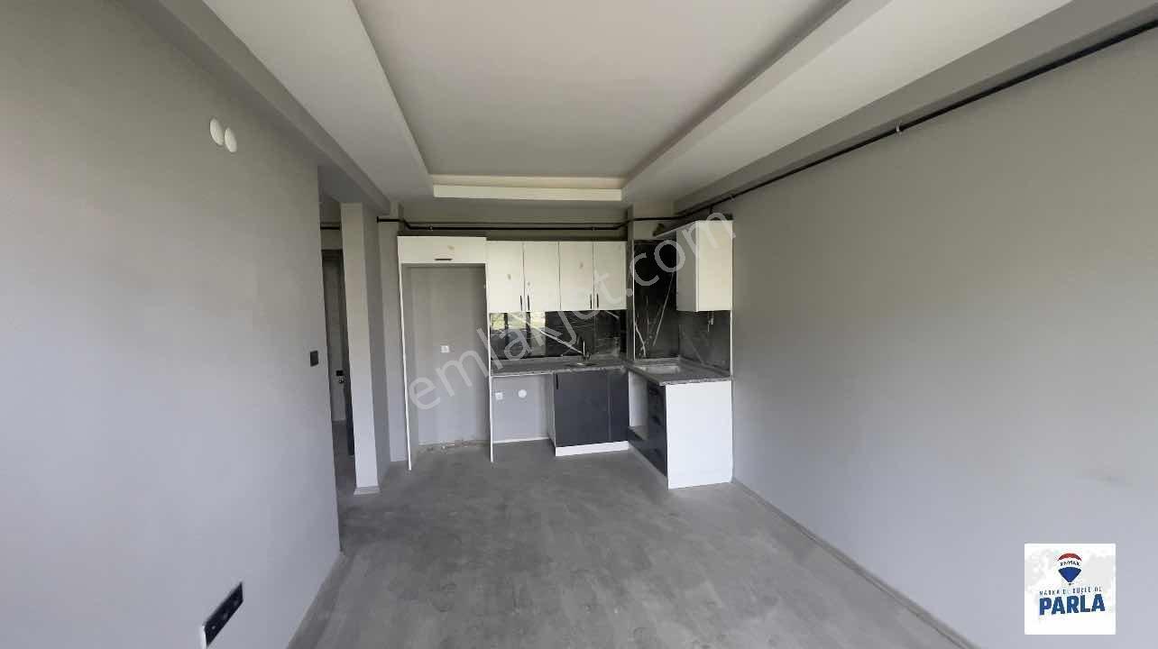 Re/max Parladan Atakum'da Kiralık 1+1 Daire - Görsel 13