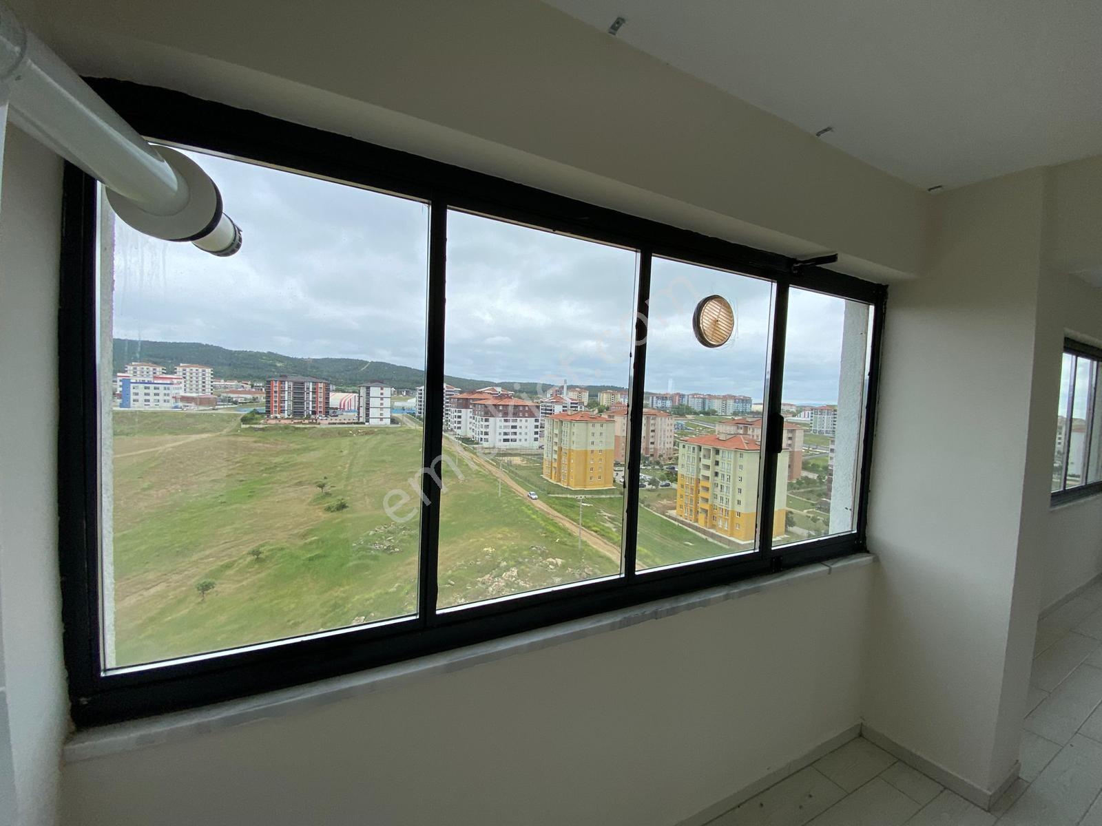 Ege Emlak'tan Yeni Mahalle De 3+1 Ara Kat Kiralık Daire - Görsel 15