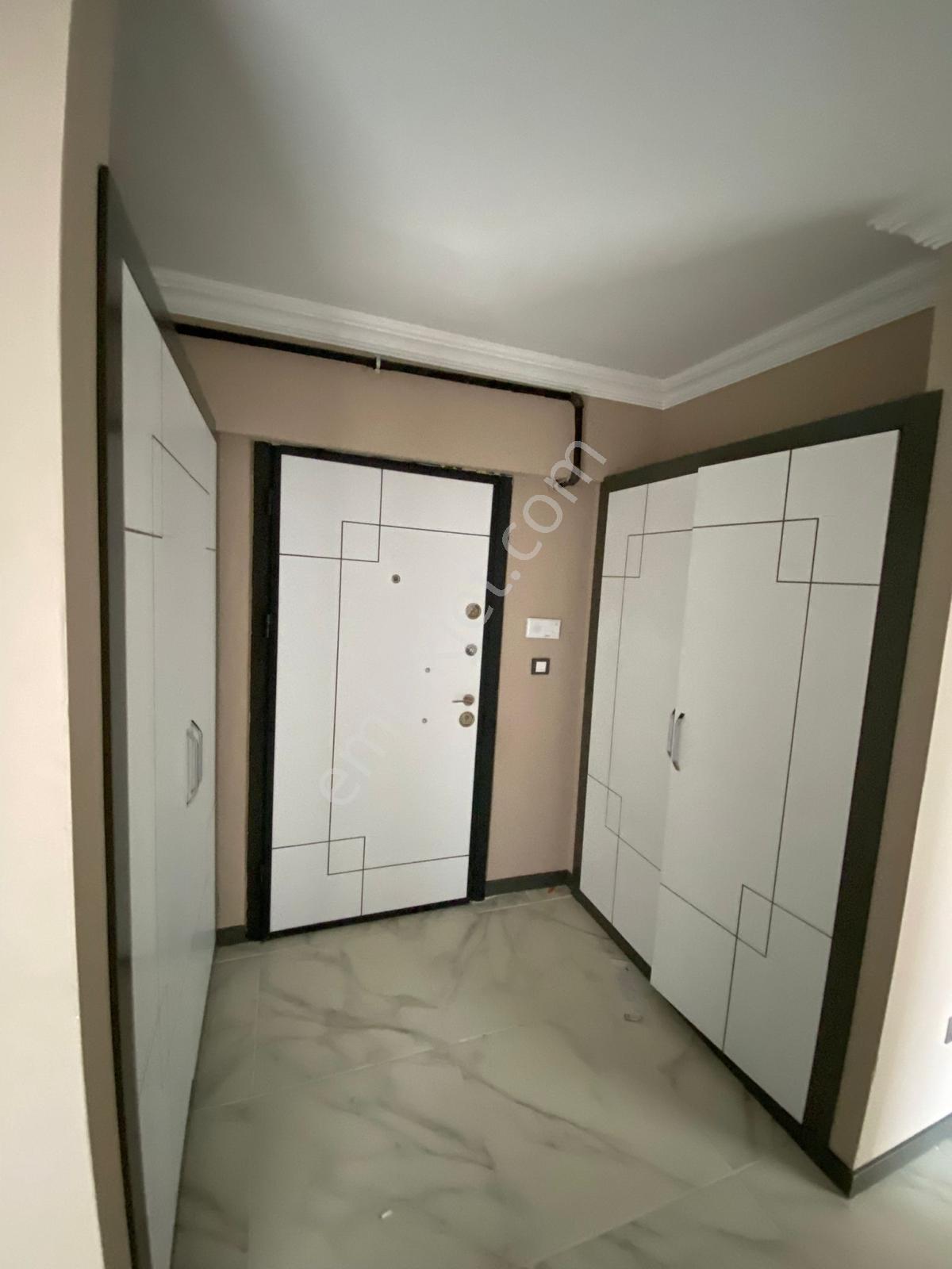 Ege Emlak'tan Yeni Mahalle De 3+1 Ara Kat Kiralık Daire - Görsel 19