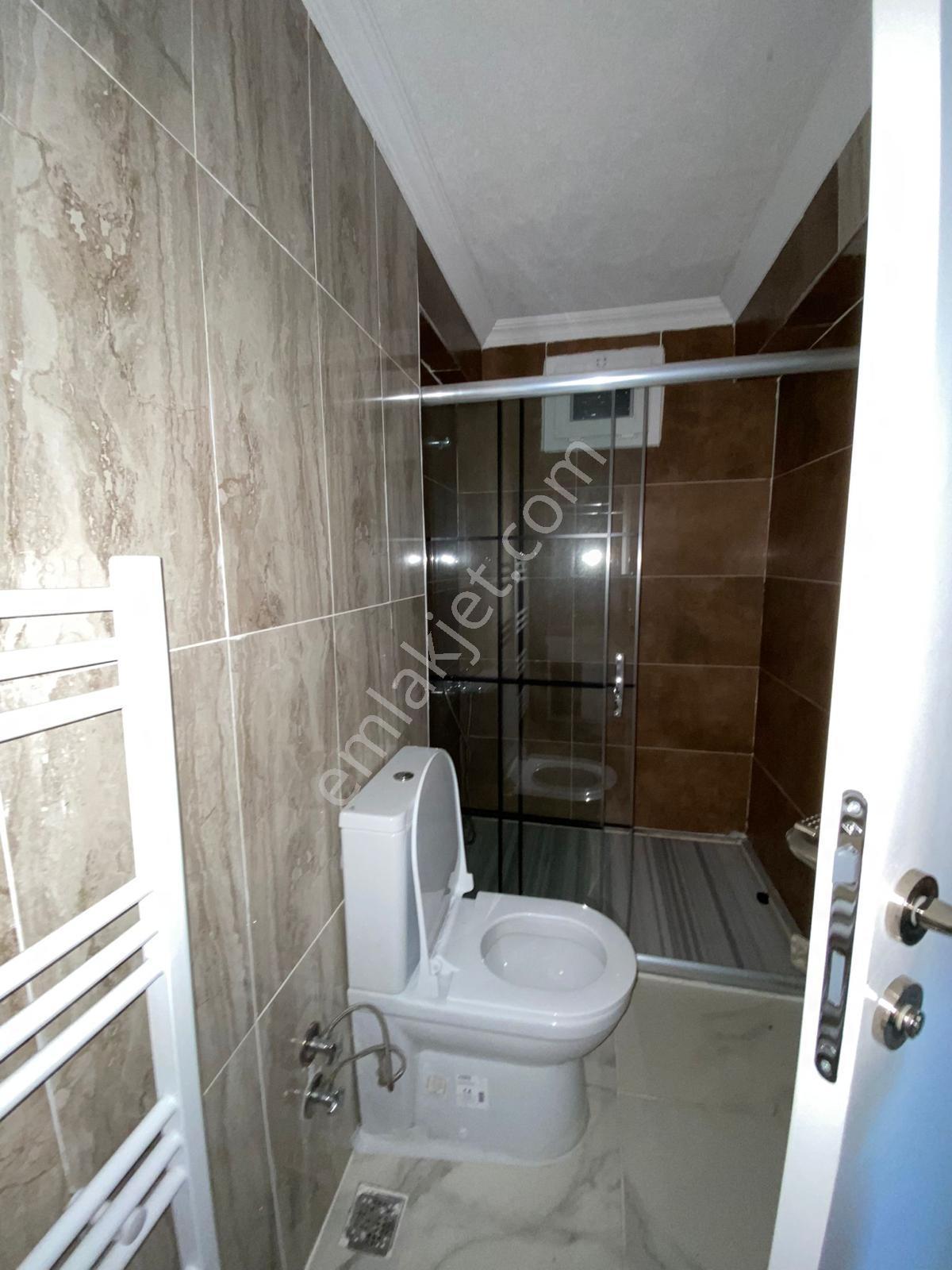 Ege Emlak'tan Yeni Mahalle De 3+1 Ara Kat Kiralık Daire - Görsel 13