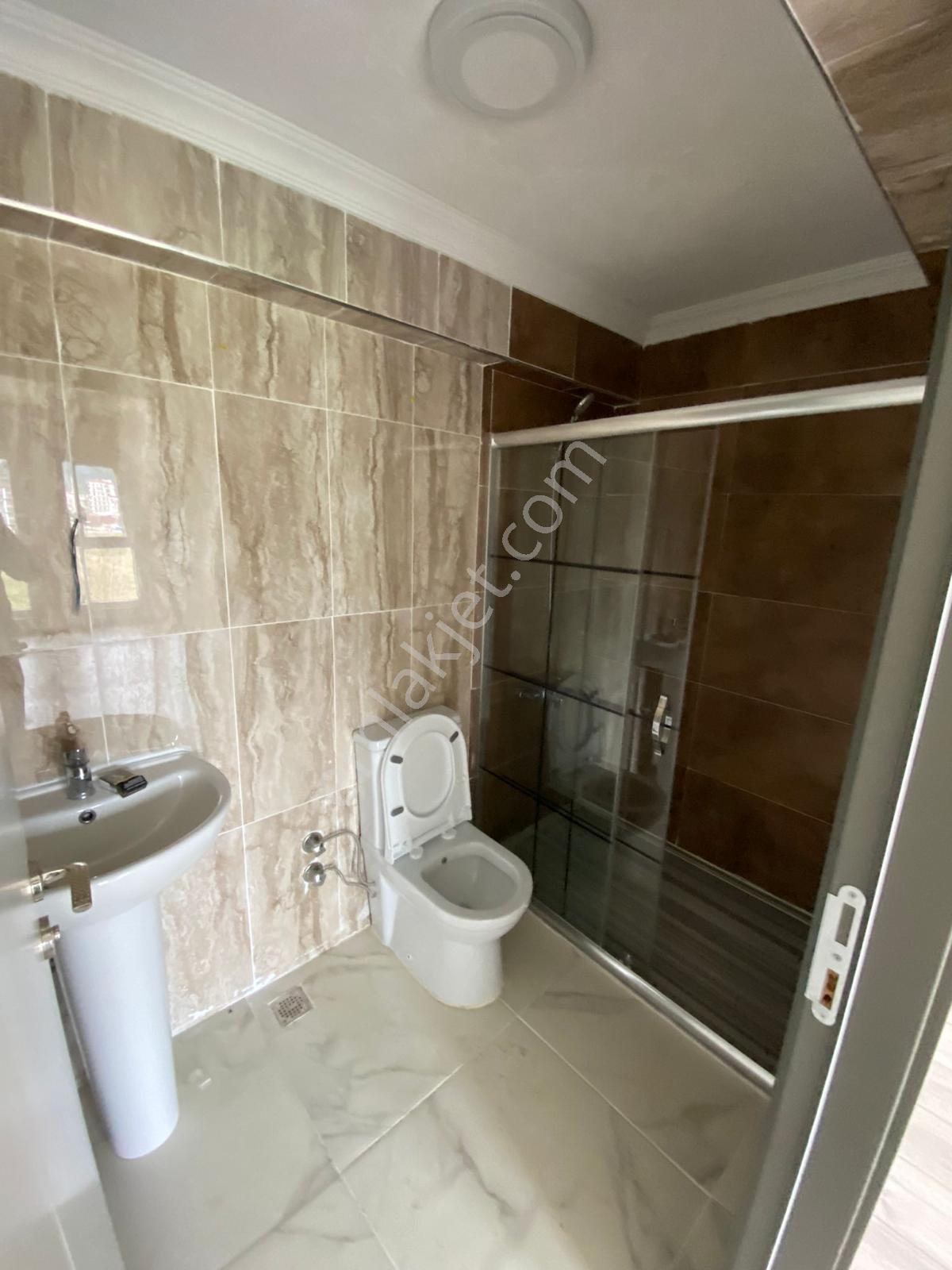 Ege Emlak'tan Yeni Mahalle De 3+1 Ara Kat Kiralık Daire - Görsel 12