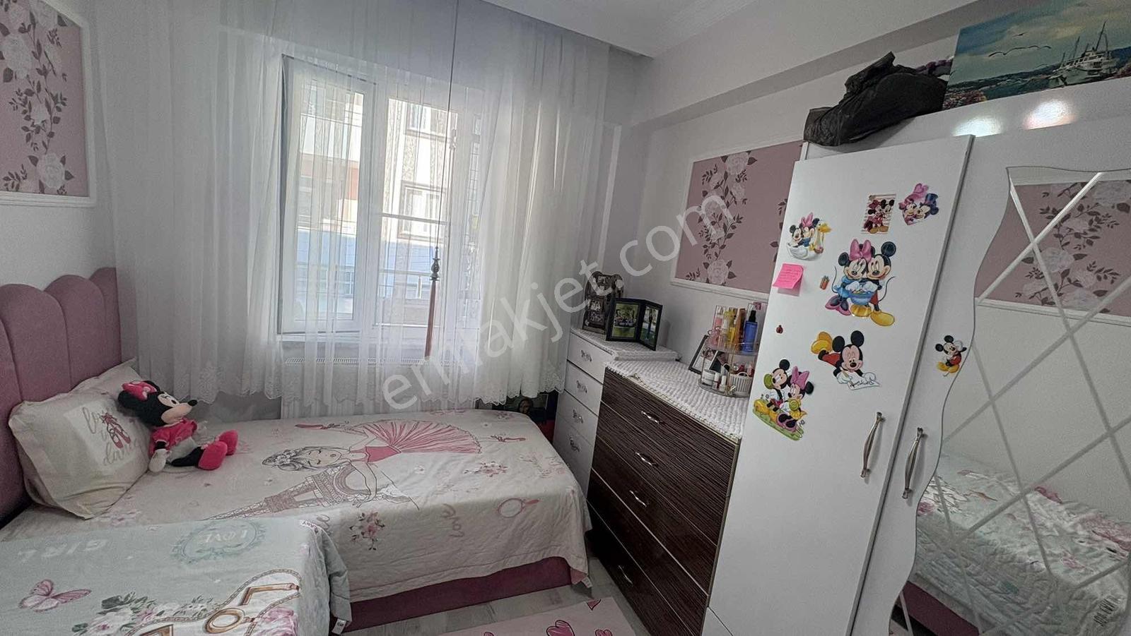 Beykent'te Bakımlı Uygun Fiyatlı 2+1 Satılık Daire - Görsel 24