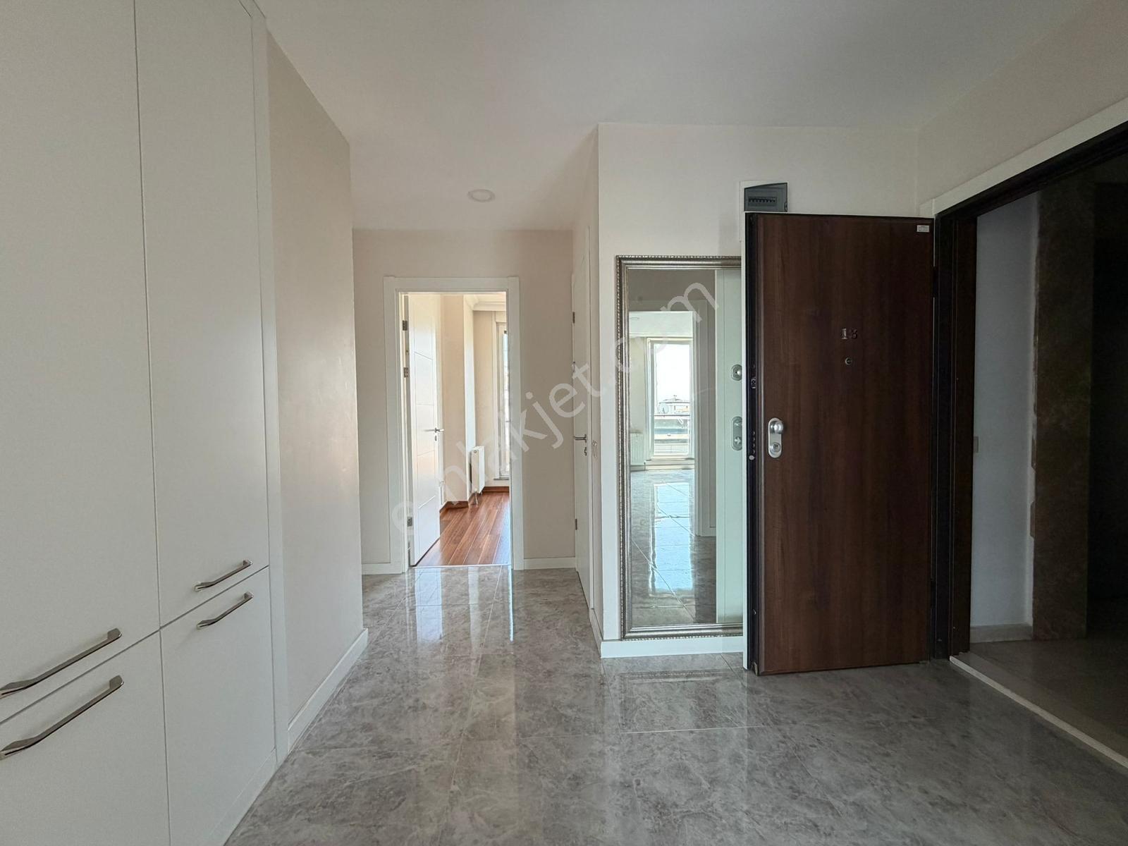 Suadiye Ayşeçavuş Caddesi 45m2 Salonlu 4+1 Geniş Ultra Lüks - Görsel 18