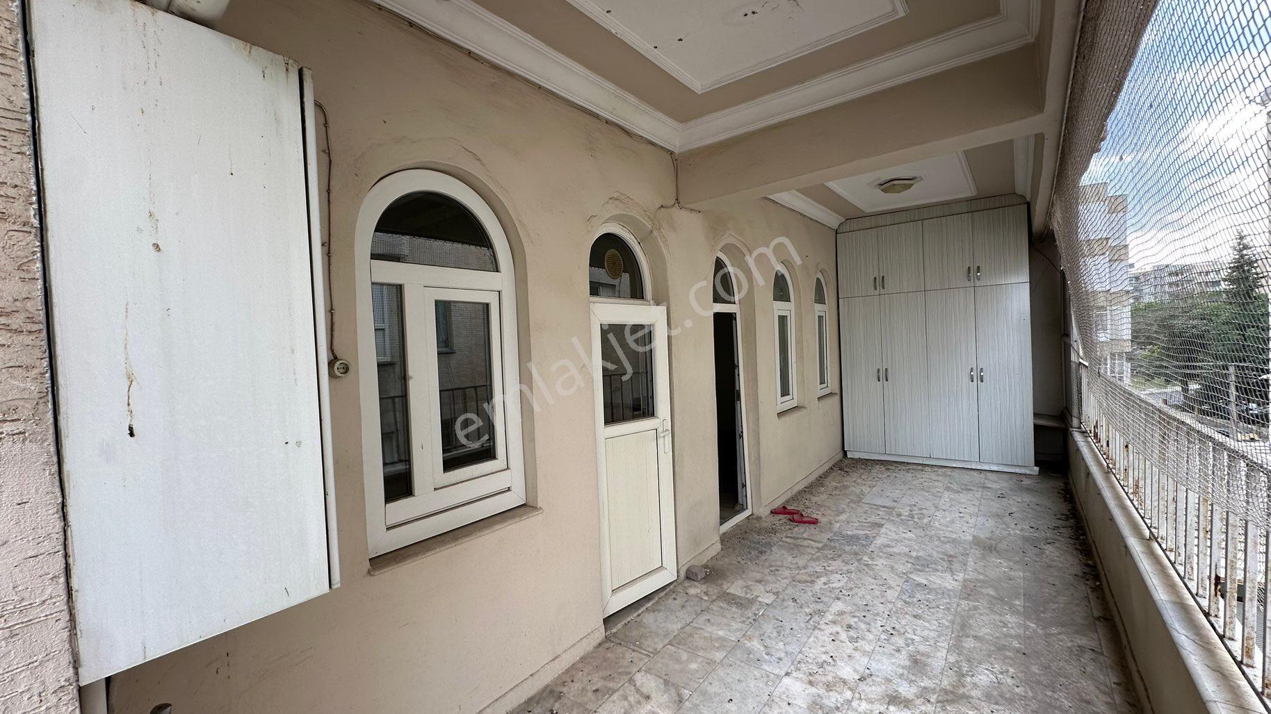 Deniz Gayrimenkul’den Yenişehir Osman Gazi Mah Satılık 3+1 Çift Banyolu Bakımlı Ara Kat Daire - Görsel 8