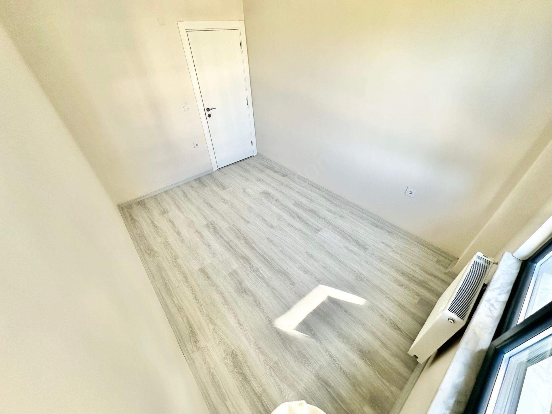 ⭐ay Emlaktan⭐altınkum'da Kombili Ayrı Mutfak Arakat Ebeveyn Banyolu Şık Tasarımlı Satılık 2+1 Daire - Görsel 22