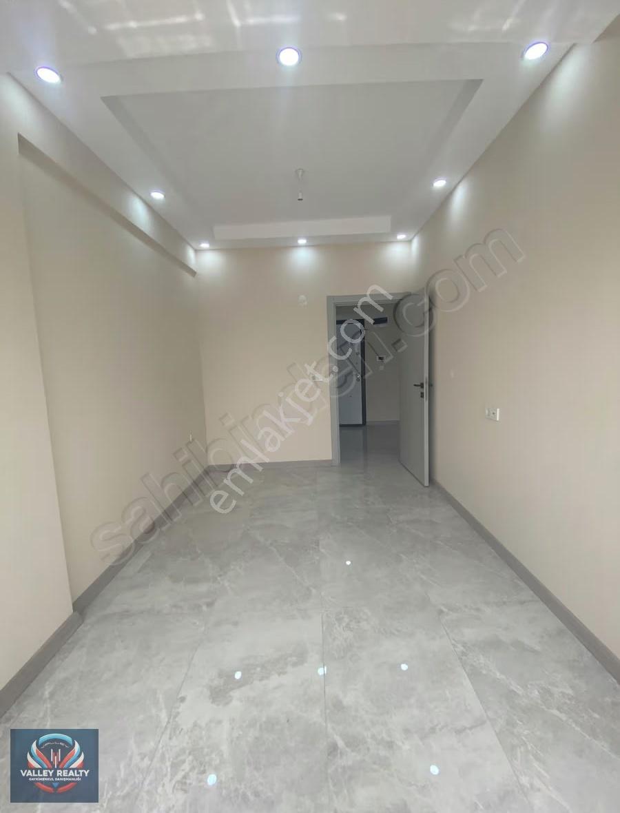 Valleyden Alipaşa Mah. Kiralık&satılık Plaza Home Ofis - Görsel 8