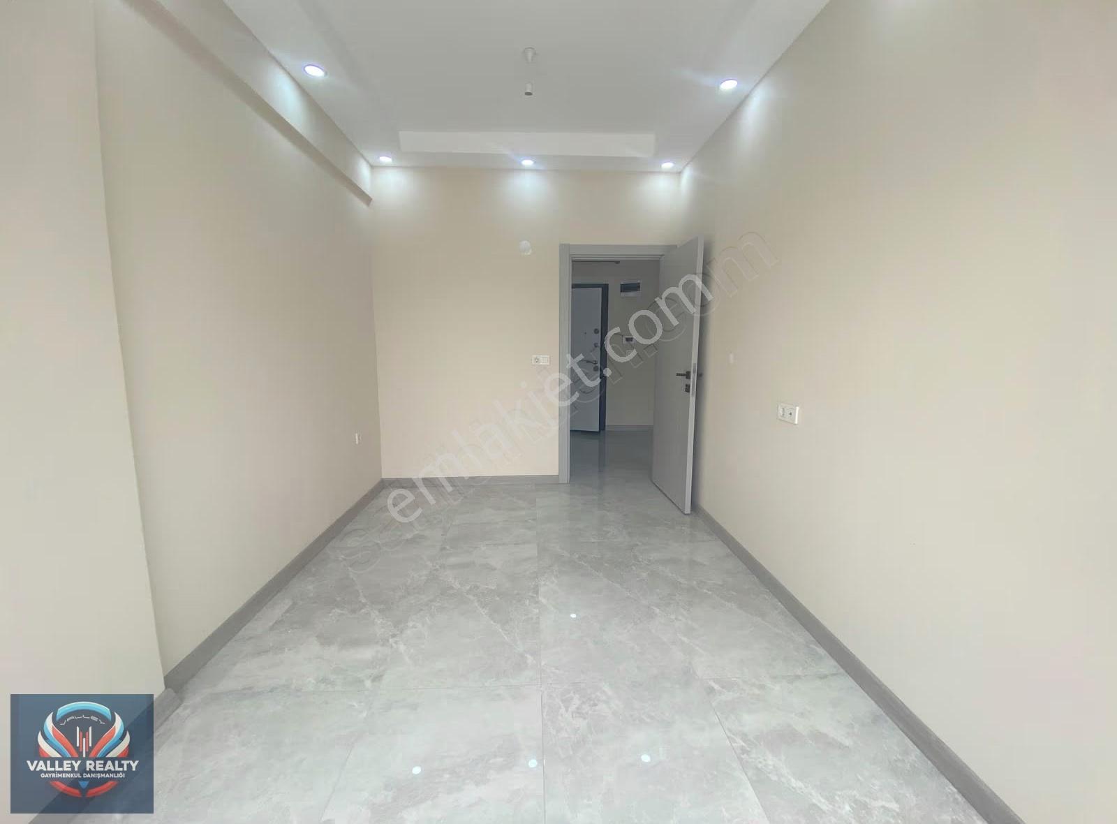 Valleyden Alipaşa Mah. Kiralık&satılık Plaza Home Ofis - Görsel 18