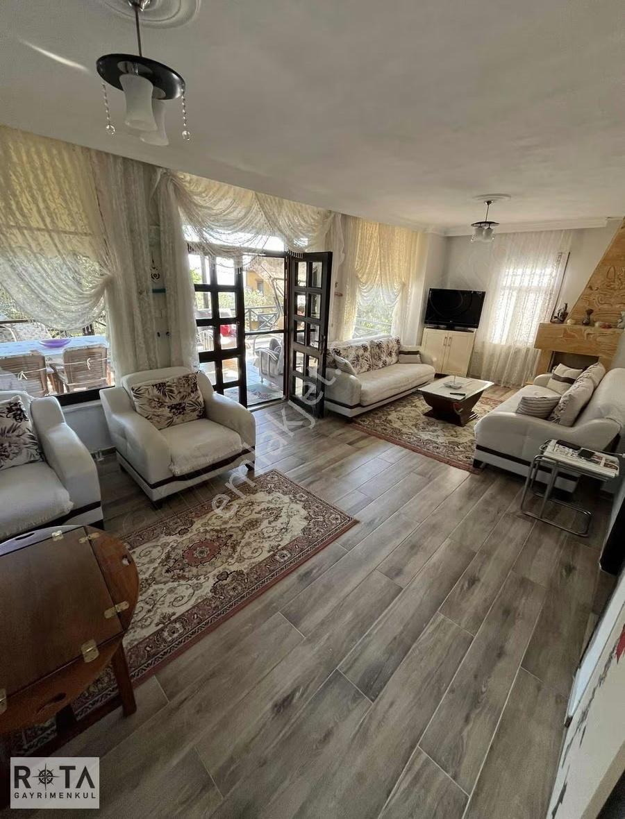 Altınoluk 1400 M2 Arsada Deniz Manzaralı 3+1 Villa-rota - Görsel 24