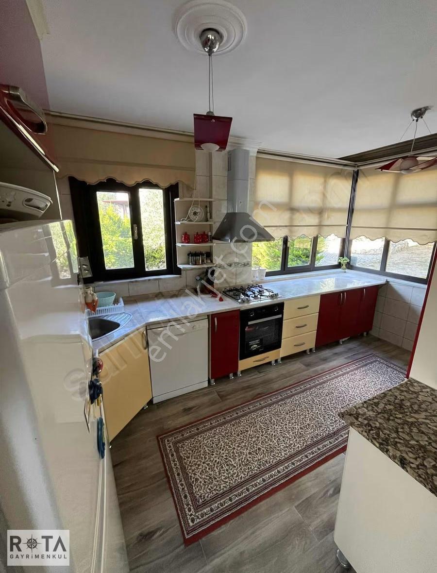 Altınoluk 1400 M2 Arsada Deniz Manzaralı 3+1 Villa-rota - Görsel 27
