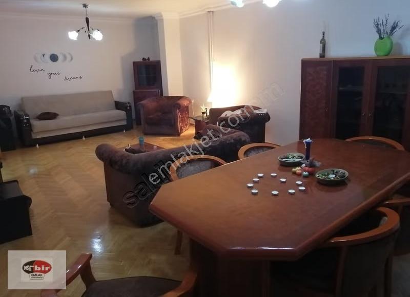 Gop Fethiye Sokakta Eşyalı Kiralık - Görsel 5