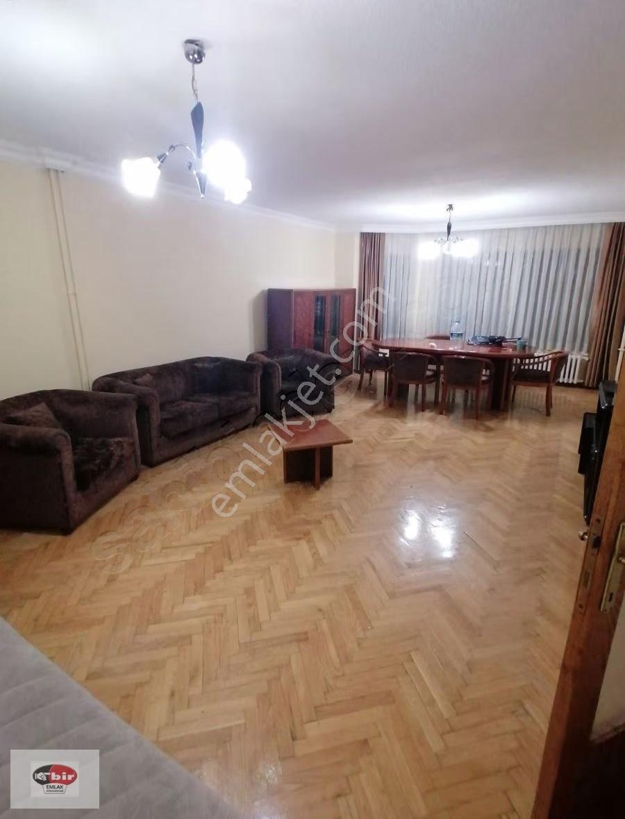 Gop Fethiye Sokakta Eşyalı Kiralık - Görsel 14