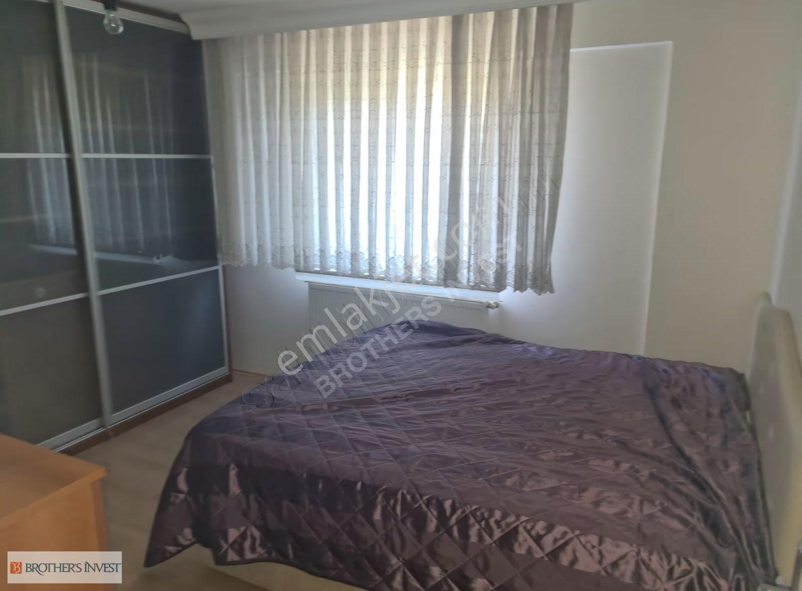 Brothers'tan Sadabat Sitesinde Eşyalı Kiralık 1+1 - Görsel 7