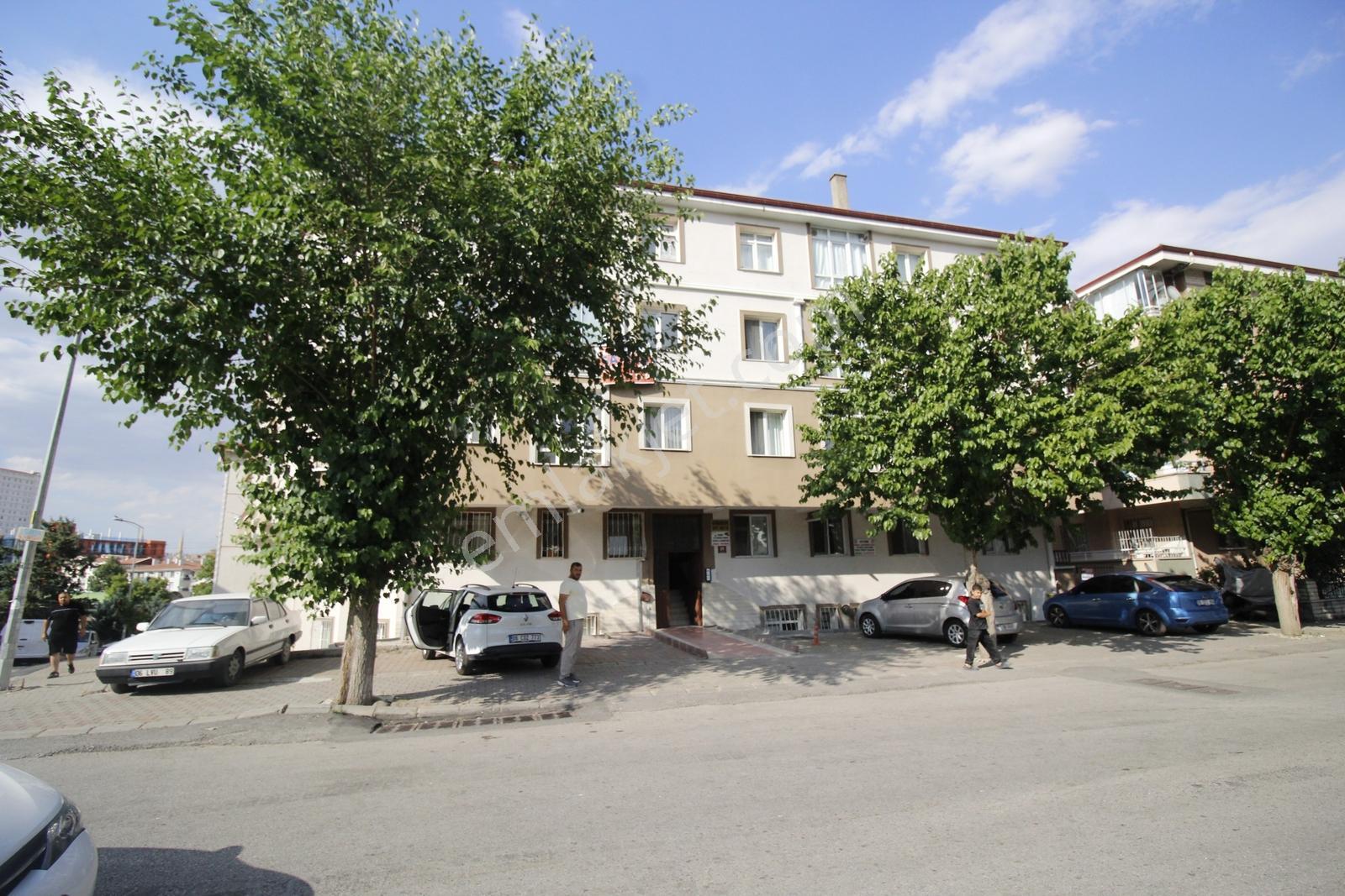 Krc'den Şafaktepe Mahallesinde 3+1 Y.giriş Satılık Daire! - Görsel 28