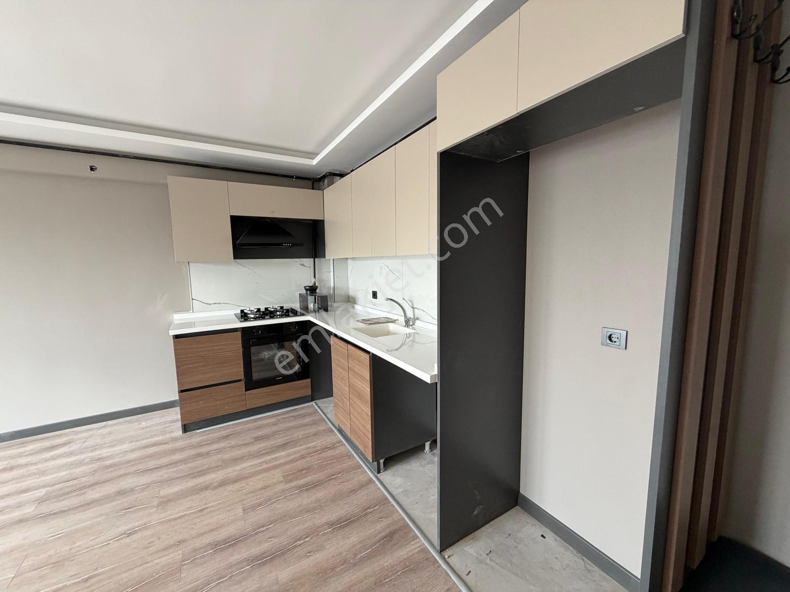 Alaçatı'dan İncekte Fiber Altyapılı Geniş Kullanımlı 1+1 Kiralık - Görsel 4