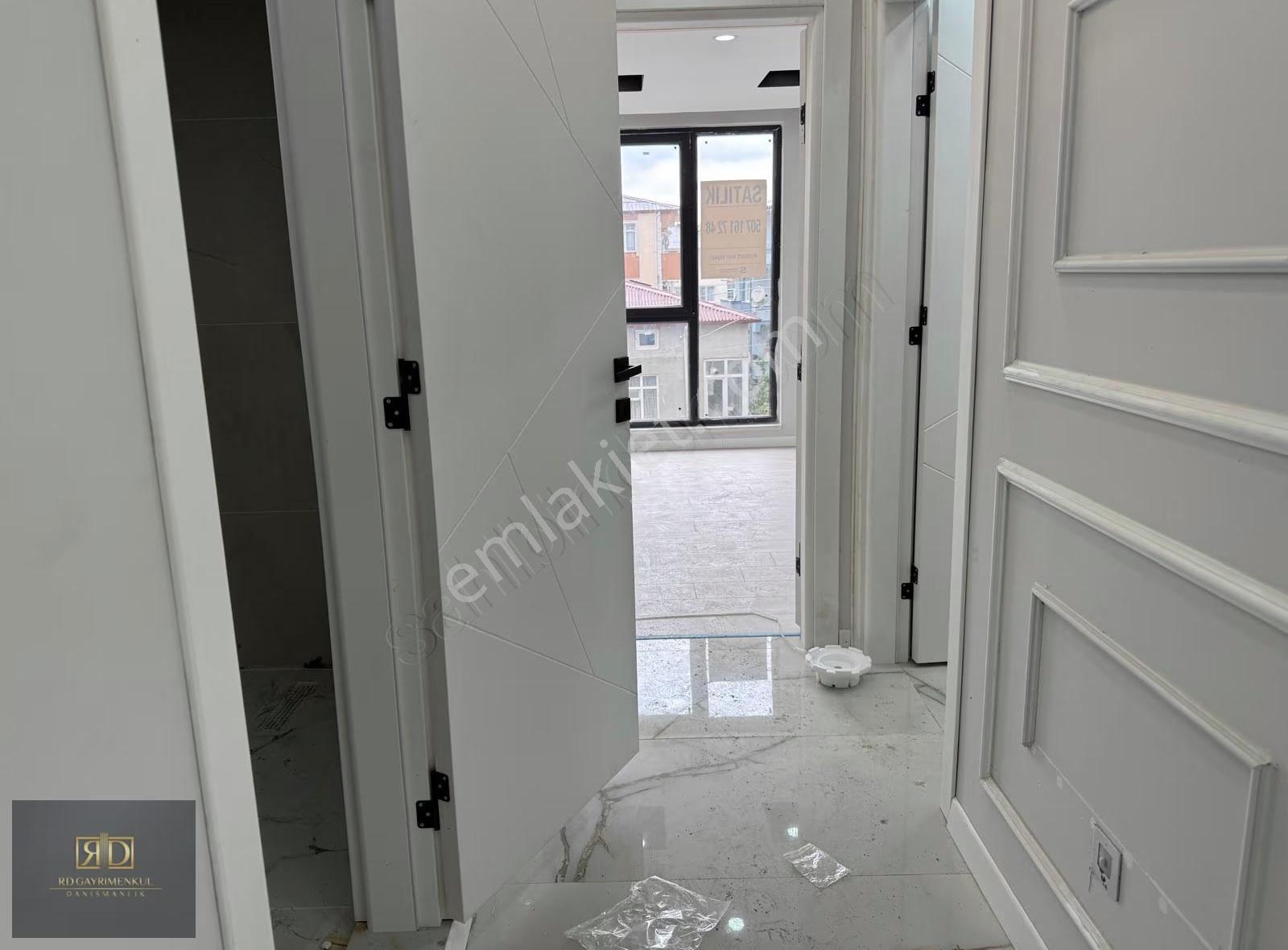 Rd'den Eşyalı Kiralık 1+1 Yeni Binada Cam Bal. Kap. Mutfak Daire - Görsel 7