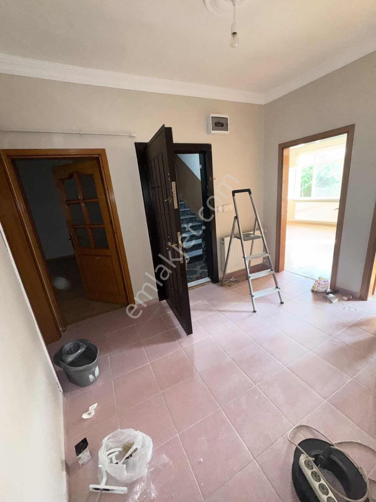 Yoldaş İnşaat'tan Kiralık 3+1 130 M2 1.kat Yeni Evli Ve Memura - Görsel 19