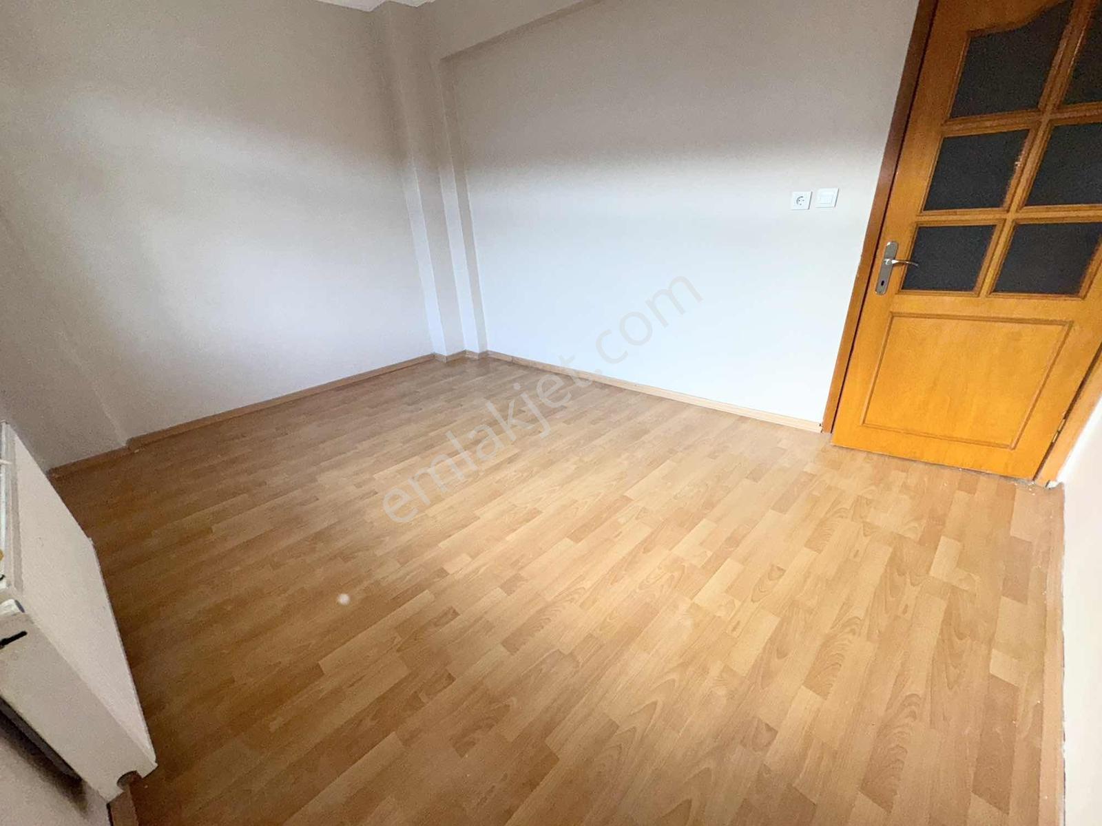 Yoldaş İnşaat'tan Kiralık 3+1 130 M2 1.kat Yeni Evli Ve Memura - Görsel 15