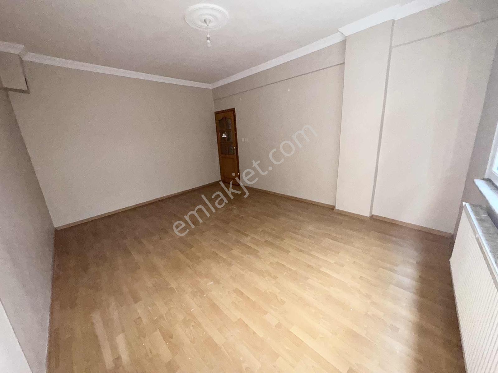 Yoldaş İnşaat'tan Kiralık 3+1 130 M2 1.kat Yeni Evli Ve Memura - Görsel 4