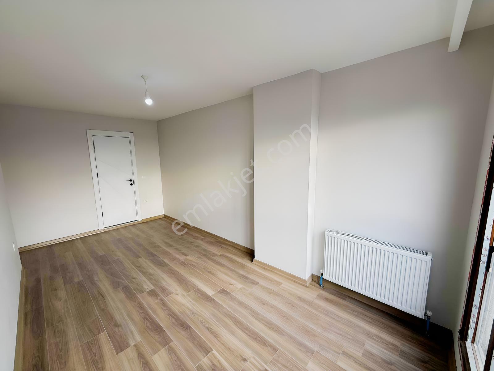 Mahmutbey - Güneşli / Temiz 2+1 96 M² Fırsat Daire / Revan Park - Görsel 33