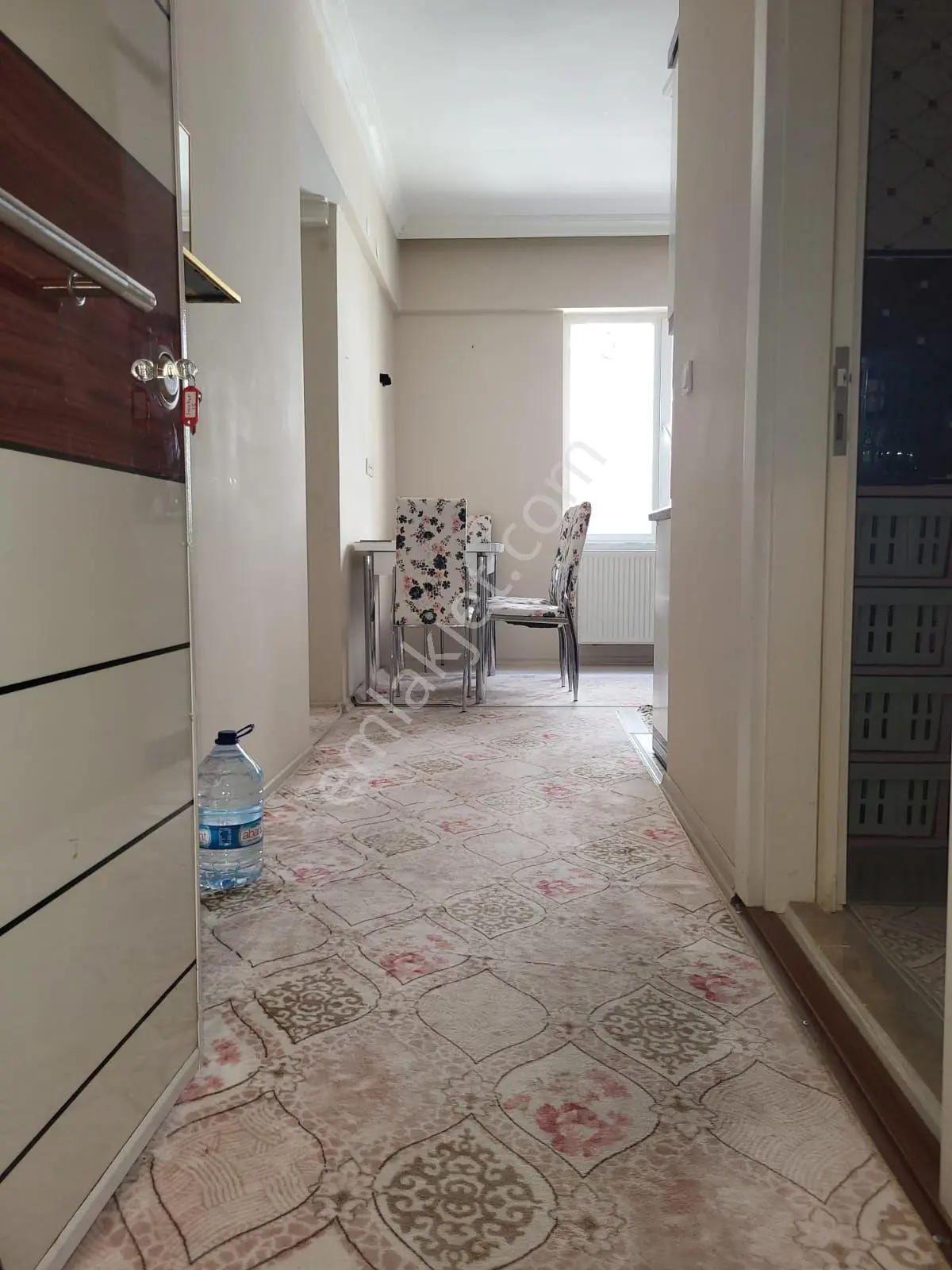 Wisremden 2+0 Eşyalı Merkeze Yürüme Mesafeli Kiralık Daire