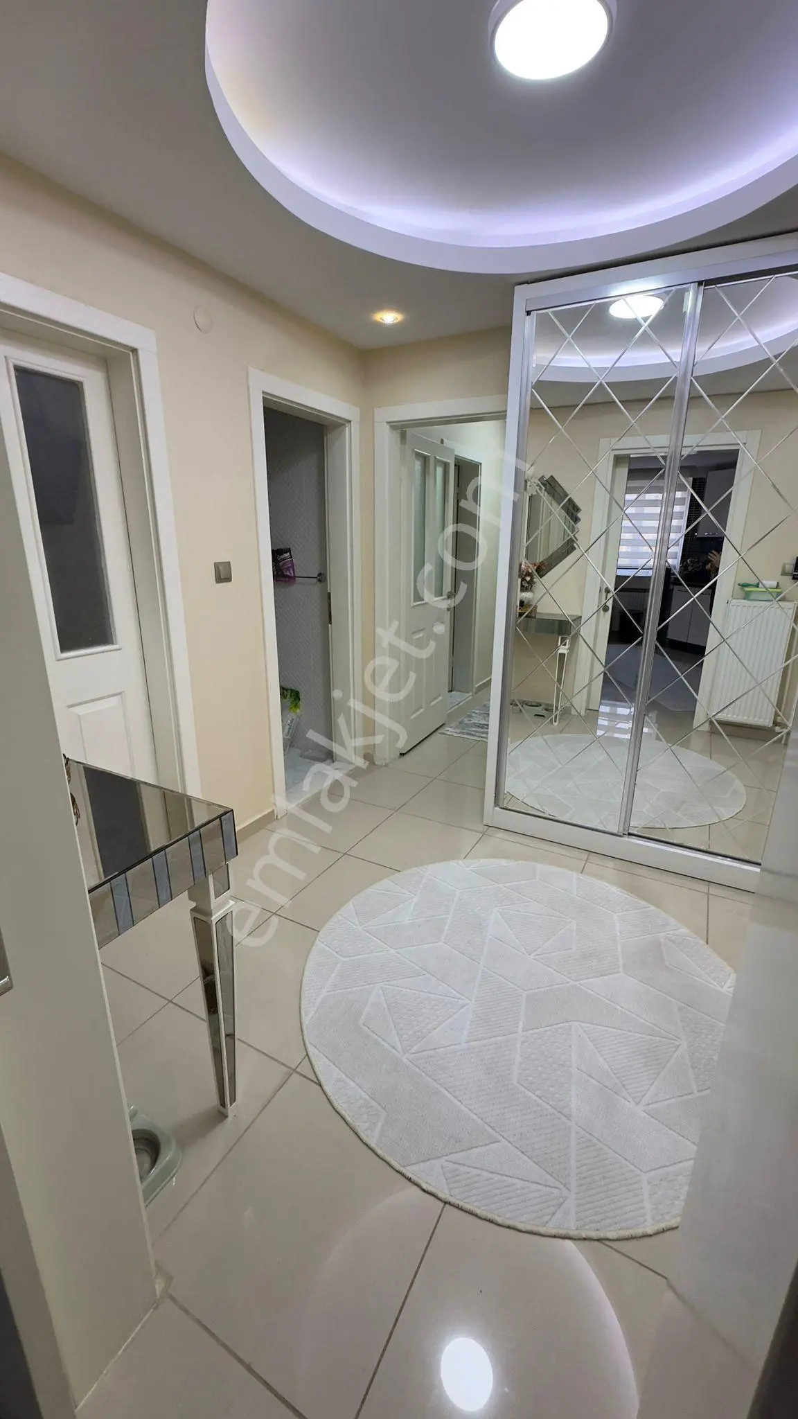 3+1barajyolu 15-14katı Blv Üzeri 11-15yaş Hasarsız 2banyo 210m2 Dgaz Kap.mutfak A.k Otopark Full+ful - Görsel 11