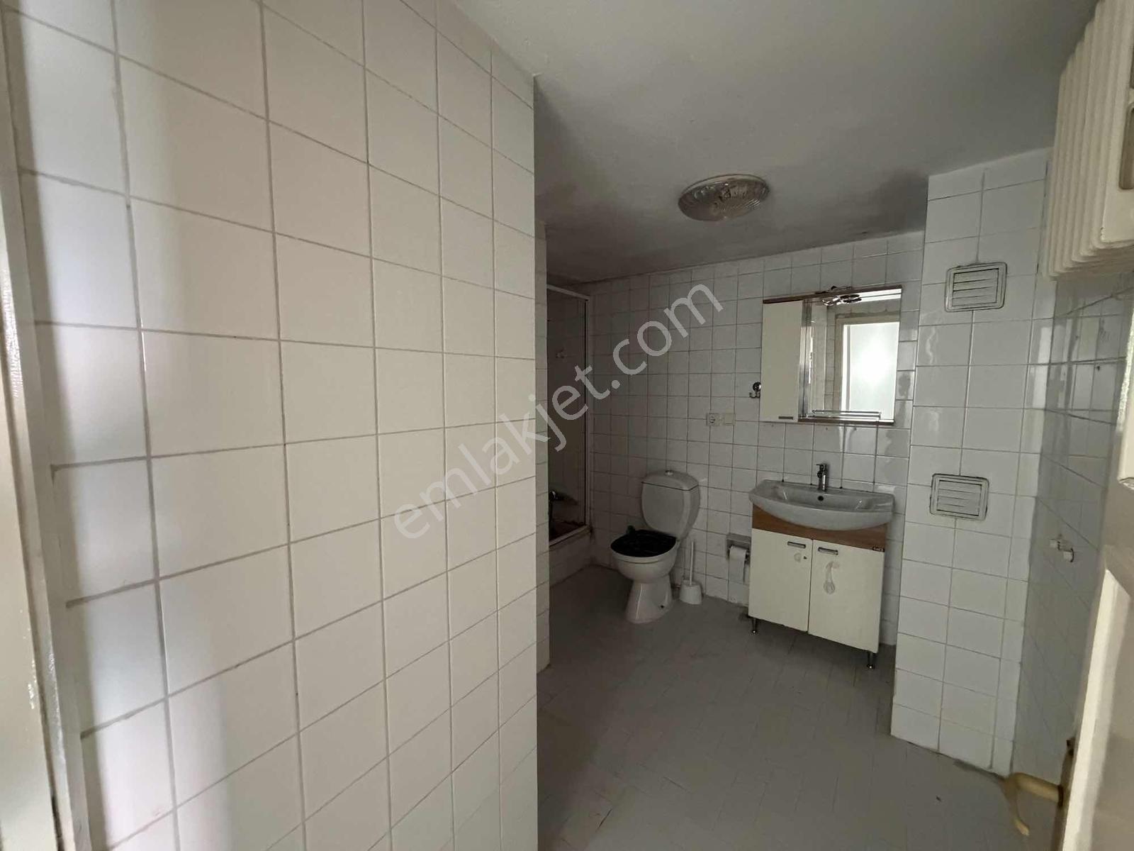 Varlı Kent'ten Beylikdüzü Gürpınar'da Merkezi Kiralık 3+1 Daire - Görsel 3
