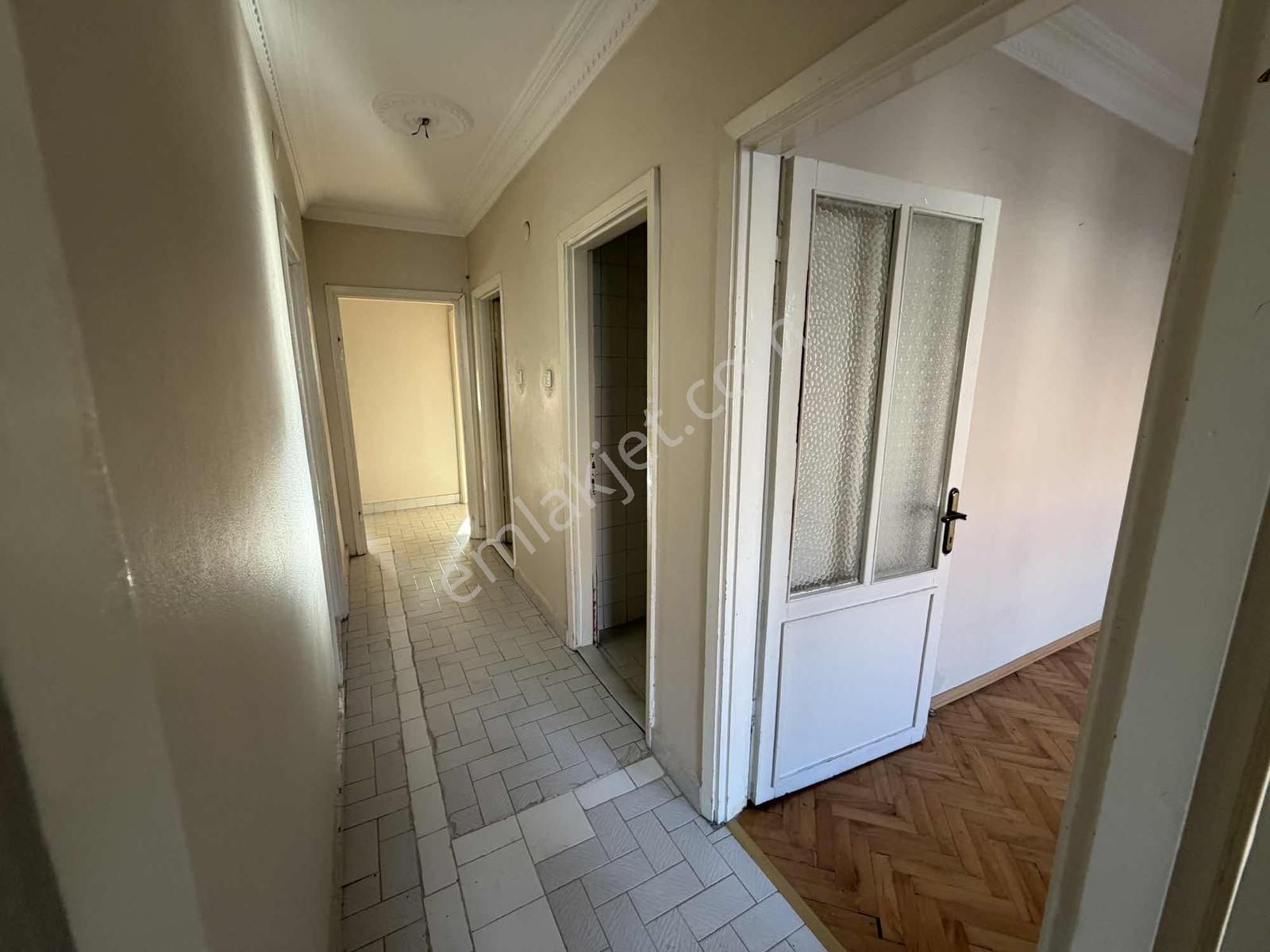 Varlı Kent'ten Beylikdüzü Gürpınar'da Merkezi Kiralık 3+1 Daire - Görsel 6