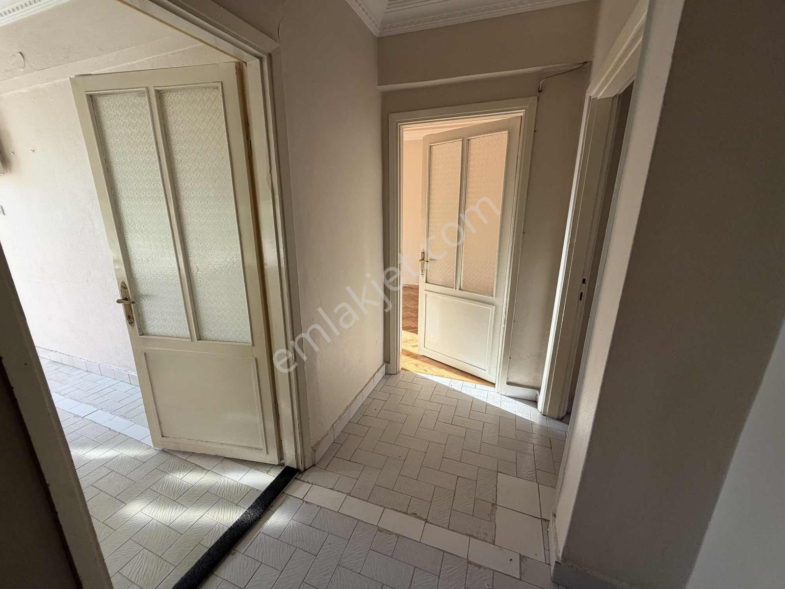 Varlı Kent'ten Beylikdüzü Gürpınar'da Merkezi Kiralık 3+1 Daire - Görsel 19