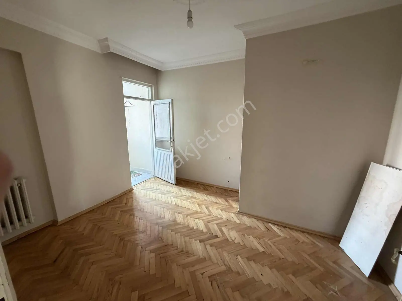 Varlı Kent'ten Beylikdüzü Gürpınar'da Merkezi Kiralık 3+1 Daire - Görsel 2