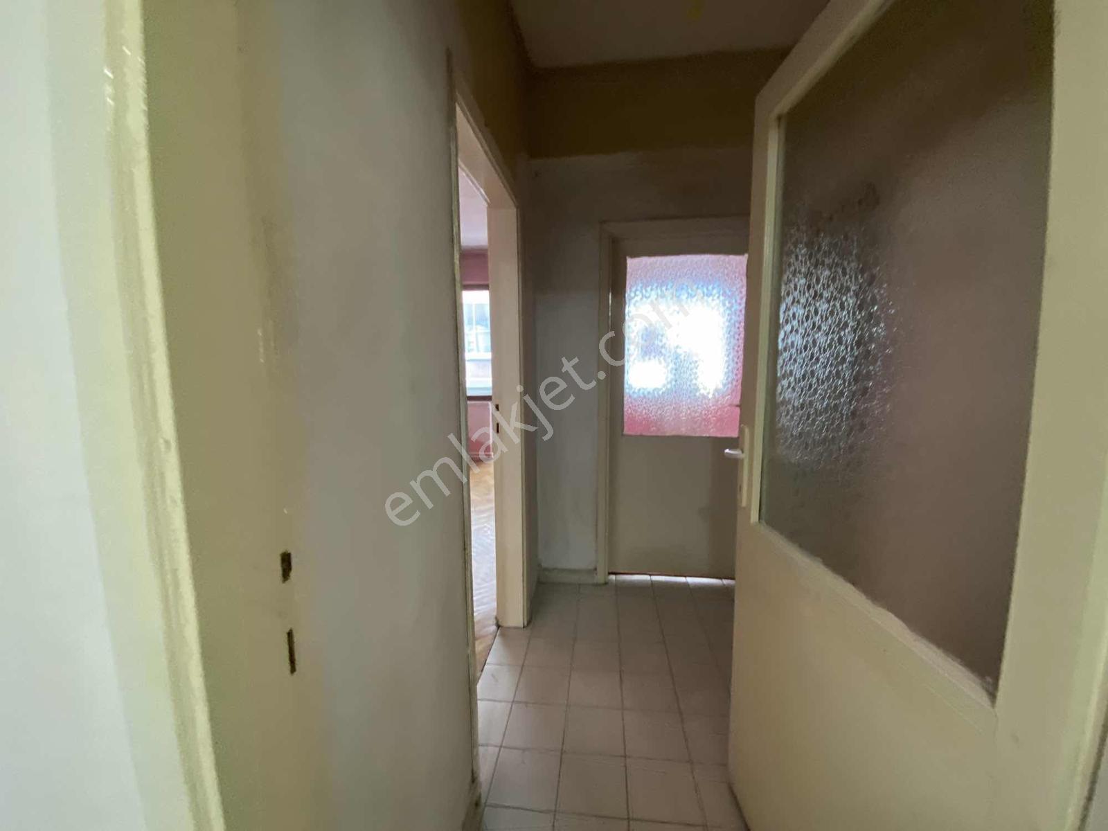 Başar Gayrimenkul'den Gençlik Parkı Karşısı 3+1 Kiralık Daire - Görsel 8