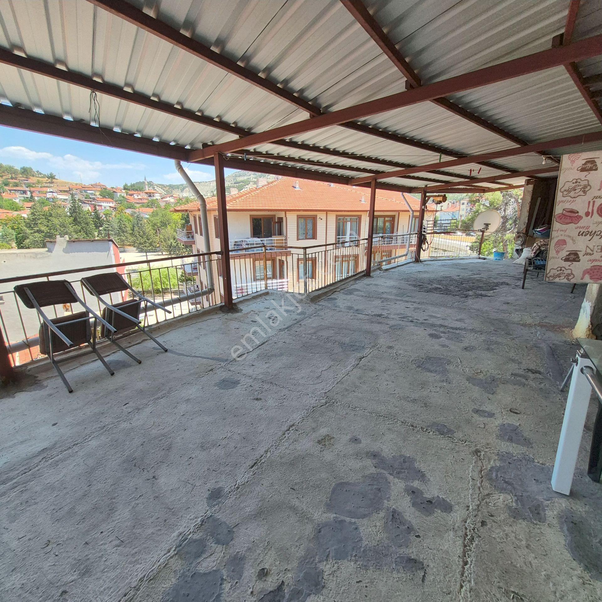 Wisremden Sakarya Mahallesinde 3+1 Kiralık Daire - Görsel 21