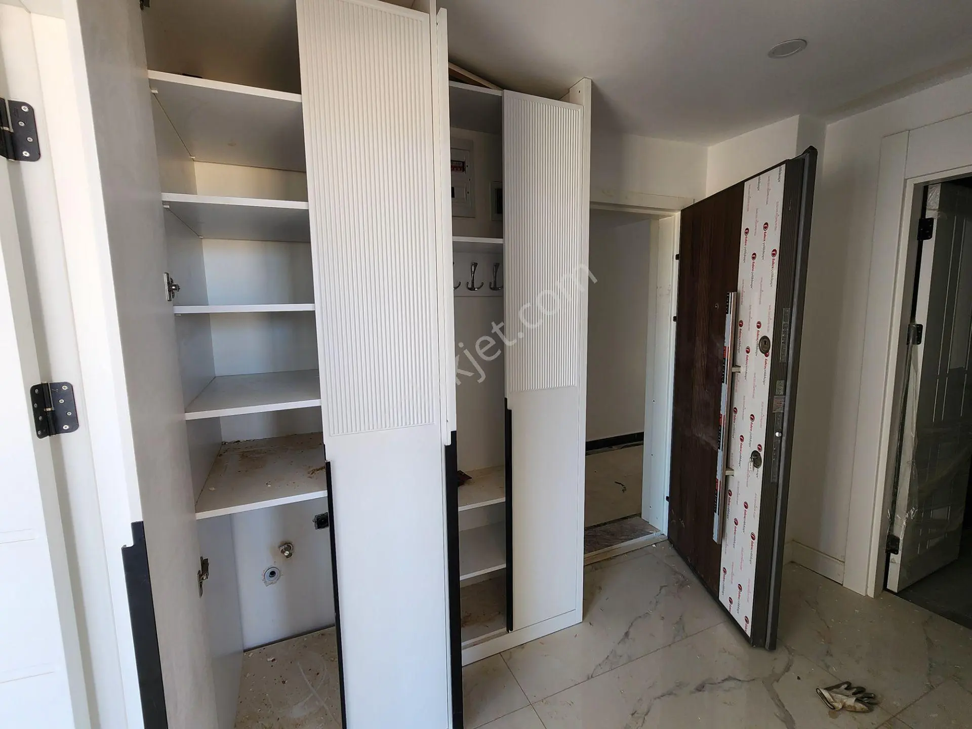 Havuzlu, Güvenlikli Sitede 2 Cepheli Satılık 66 M2 1+1 Lux Sıfır Daire - Görsel 23