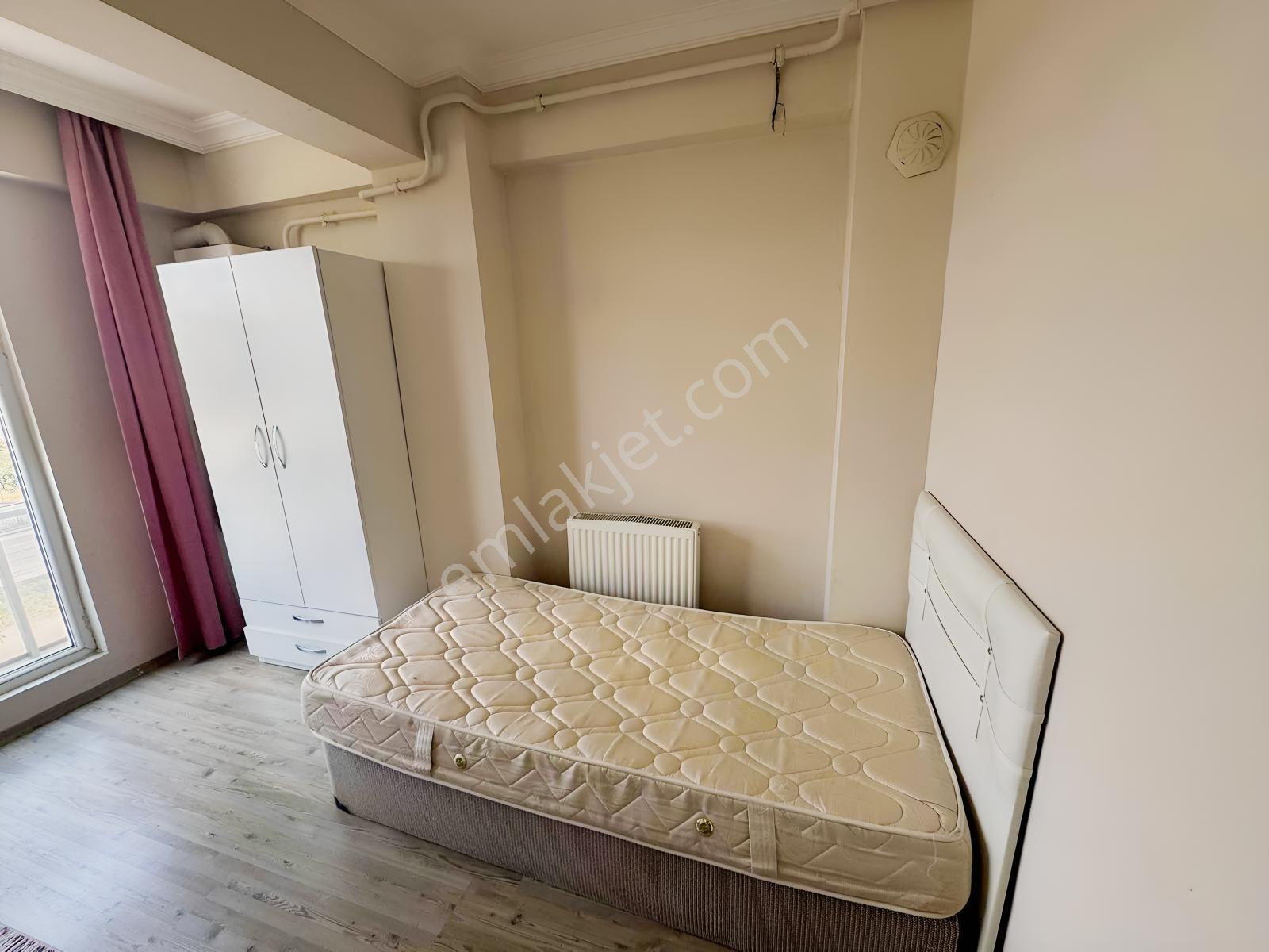 Sağlam Emlaktan Erenlerde Kampüs Karşısında Kiralık 2+1daire - Görsel 6