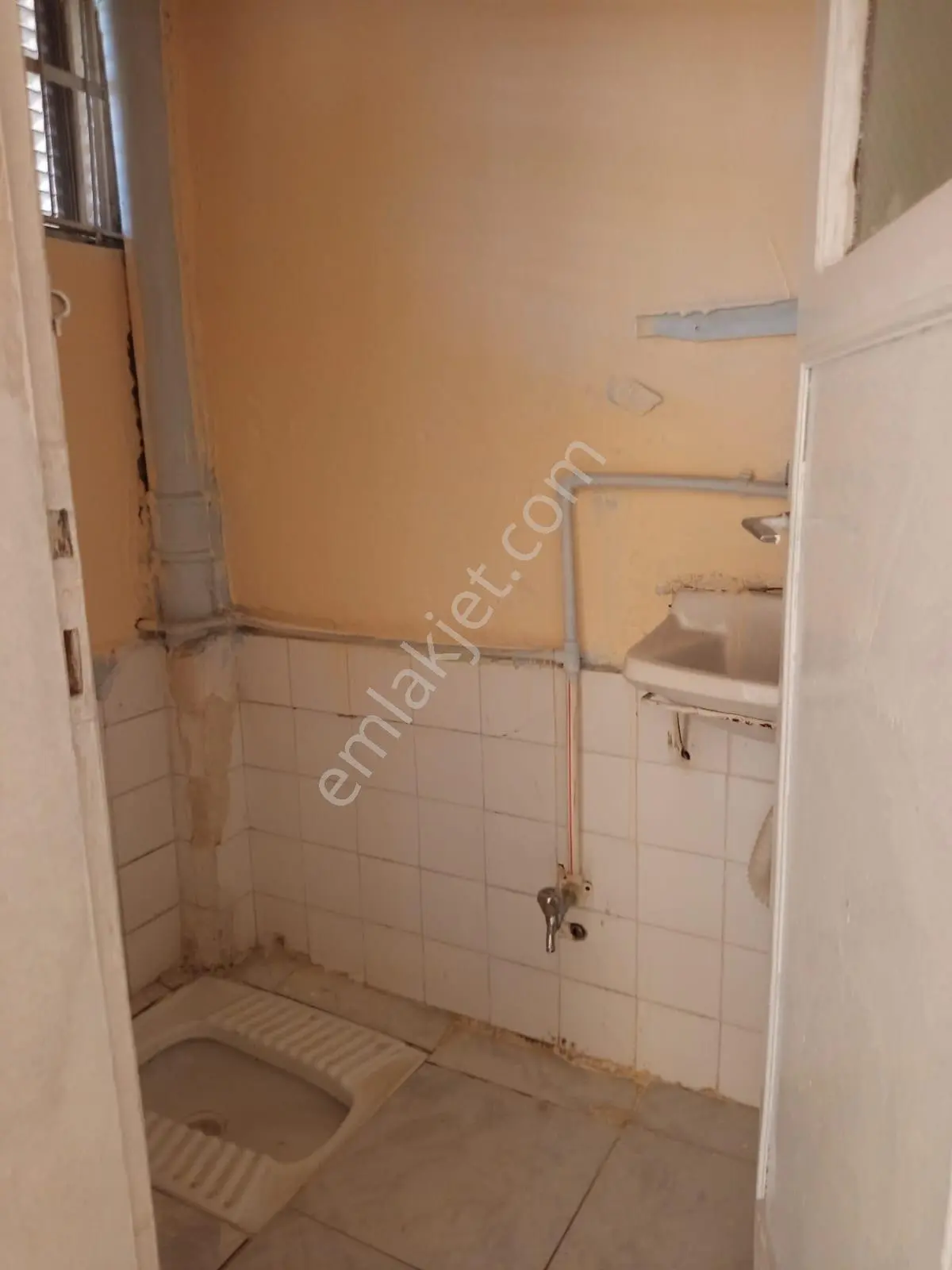 Kiralık Aylık 2+1 Yeşilyurt 3kat Kapalı Mutfak Geniş 2balkon 7,500tl. - Görsel 8