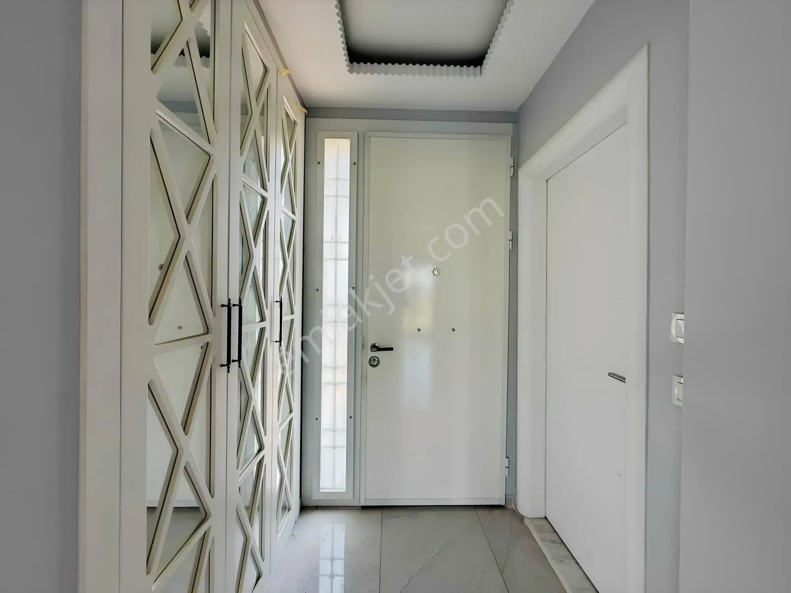 Onmax Pelitköy Sahil'de Satılık Sıfır 3+1 Site İçi Havuzlu Villa - Görsel 18
