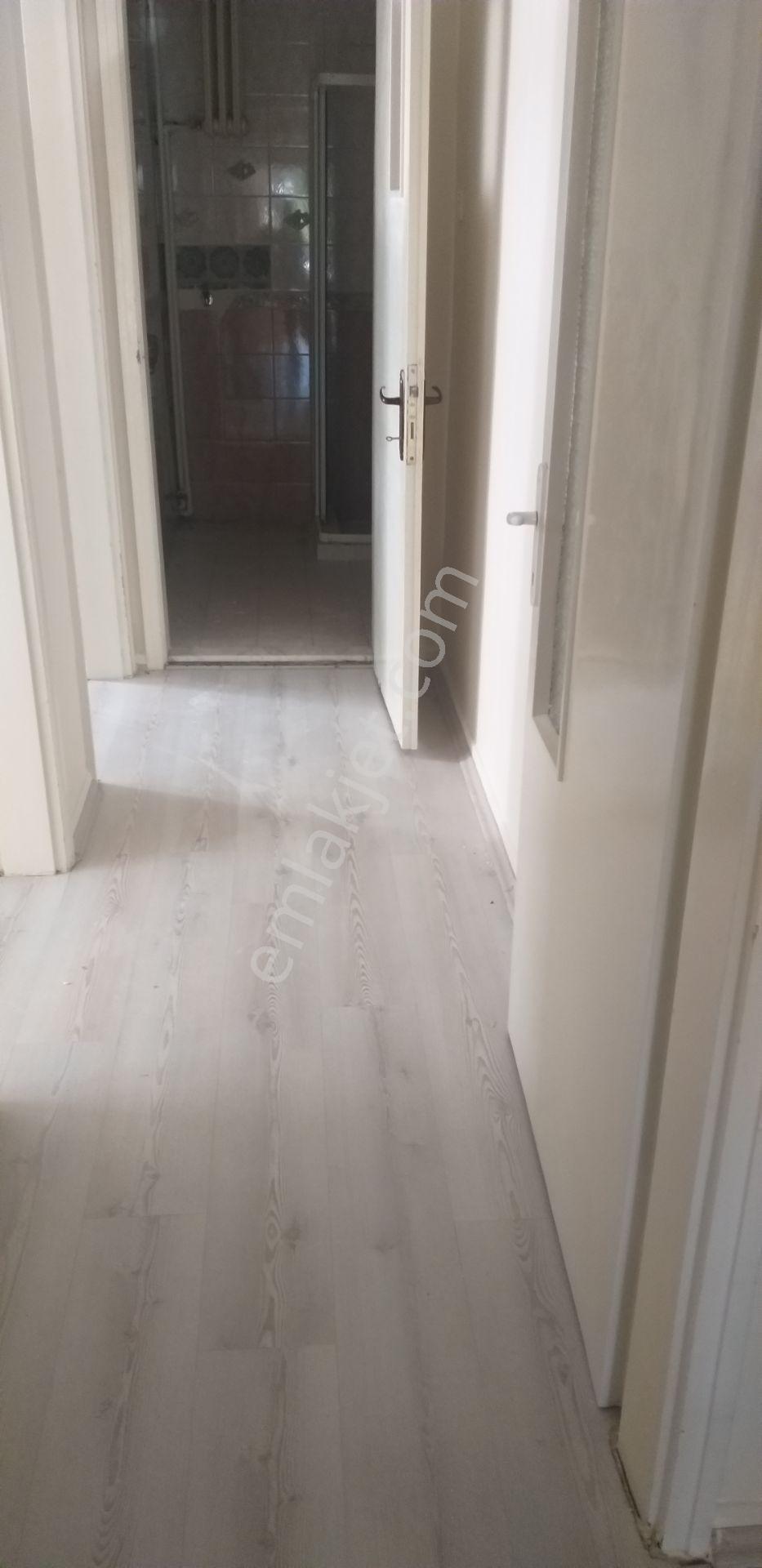 Emek'te Satılık Daire 3+1 , 1. Kat, Ön Cephe, Kombili