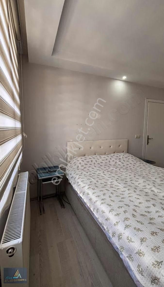 Körfez Tramvaya 2. Bina Eşyalı Kiralık 1+1 - Görsel 17