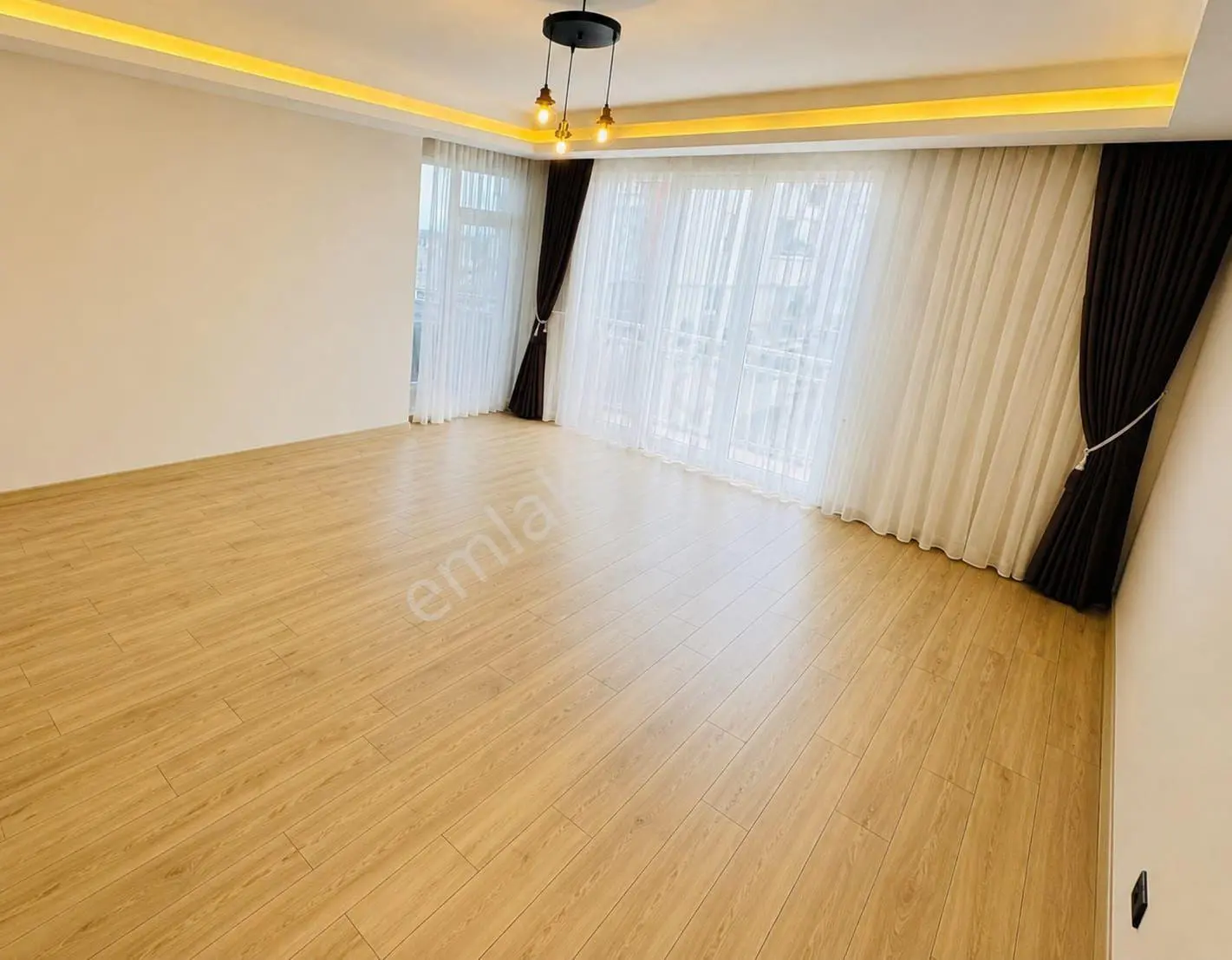 Menderes Metro Ve Meydana Yakın 2+1 Kiralık Daire - Görsel 12